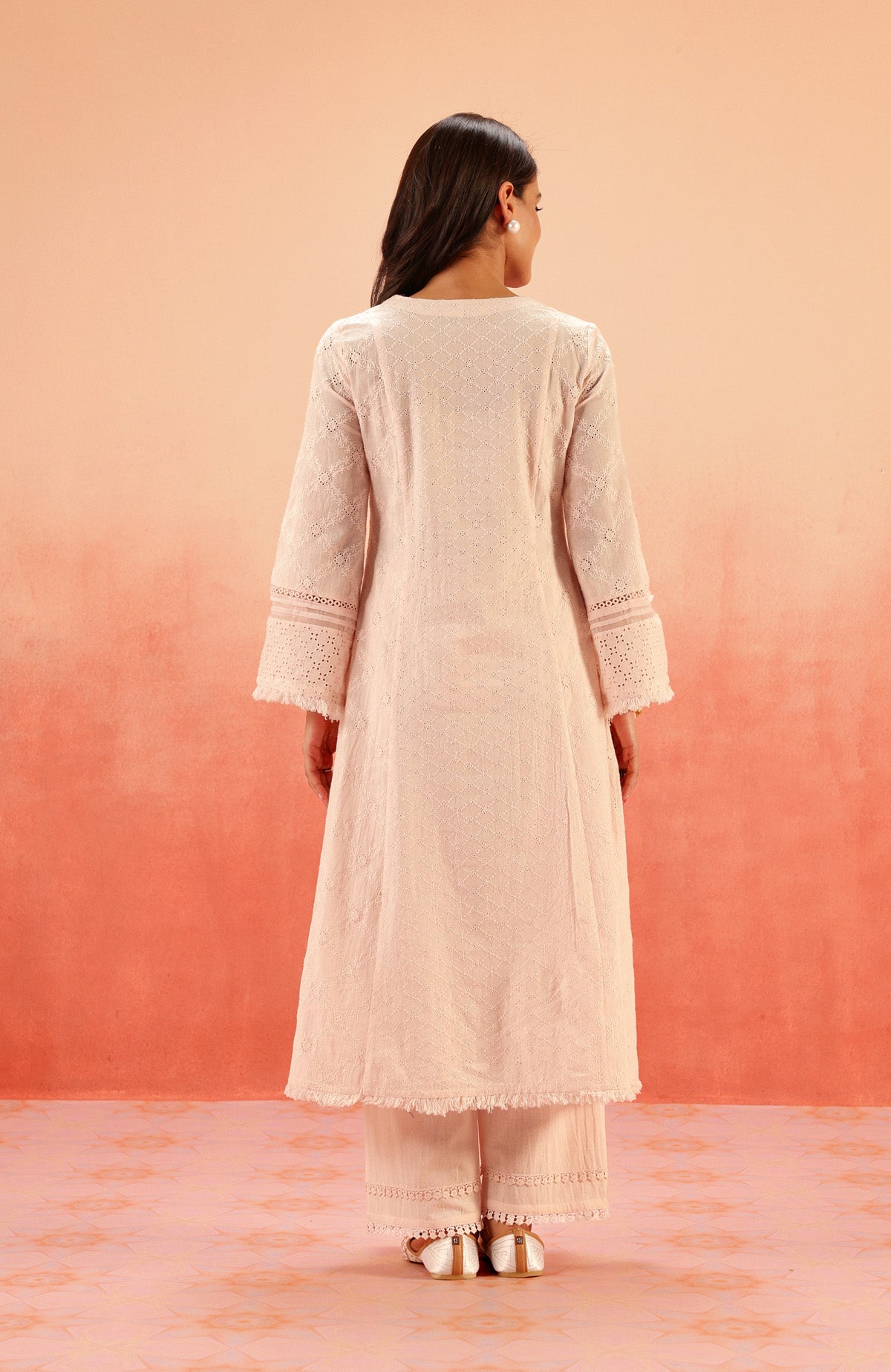 MIRA PINK SCHIFFLI KURTA SET (READY TO SHIP)