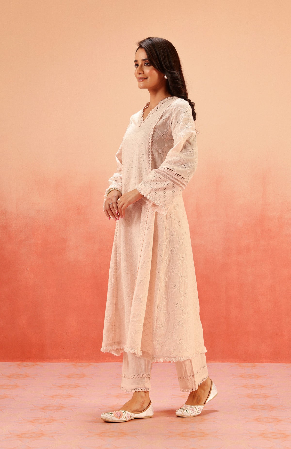 MIRA PINK SCHIFFLI KURTA SET (READY TO SHIP)