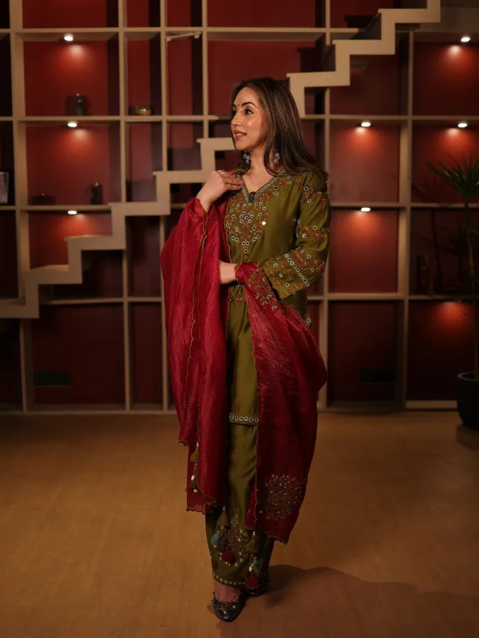 Megha Chopra in Lehar Olive Green Mirror Work Silk Chanderi Handcrafted Kurta Set