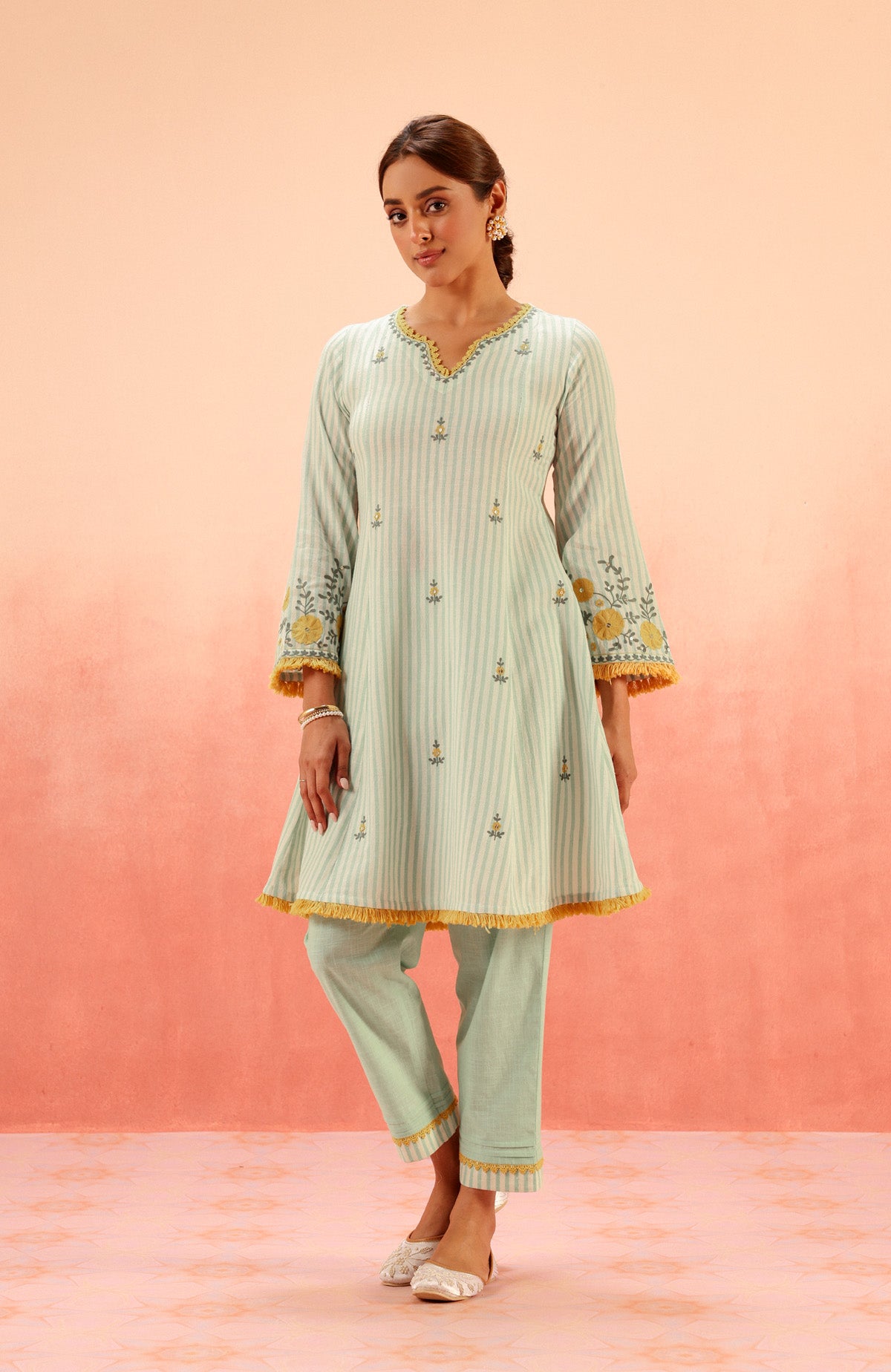 SAYA GREEN EMBROIDERED YARN DYED HANDCRAFTED KURTA SET (READY TO SHIP)