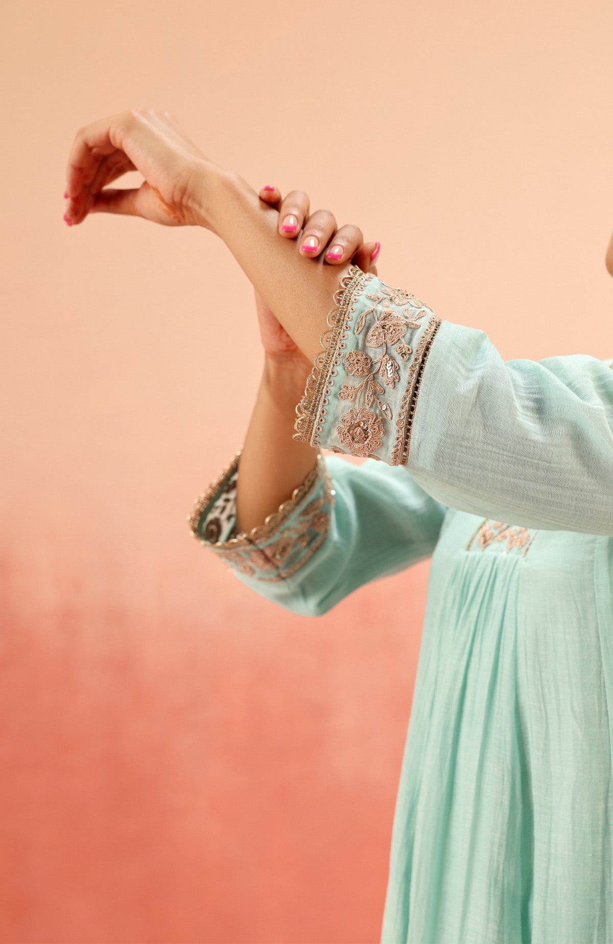 CHANDANI TURQUOISE COTTON SILK EMBROIDERED KURTA SET