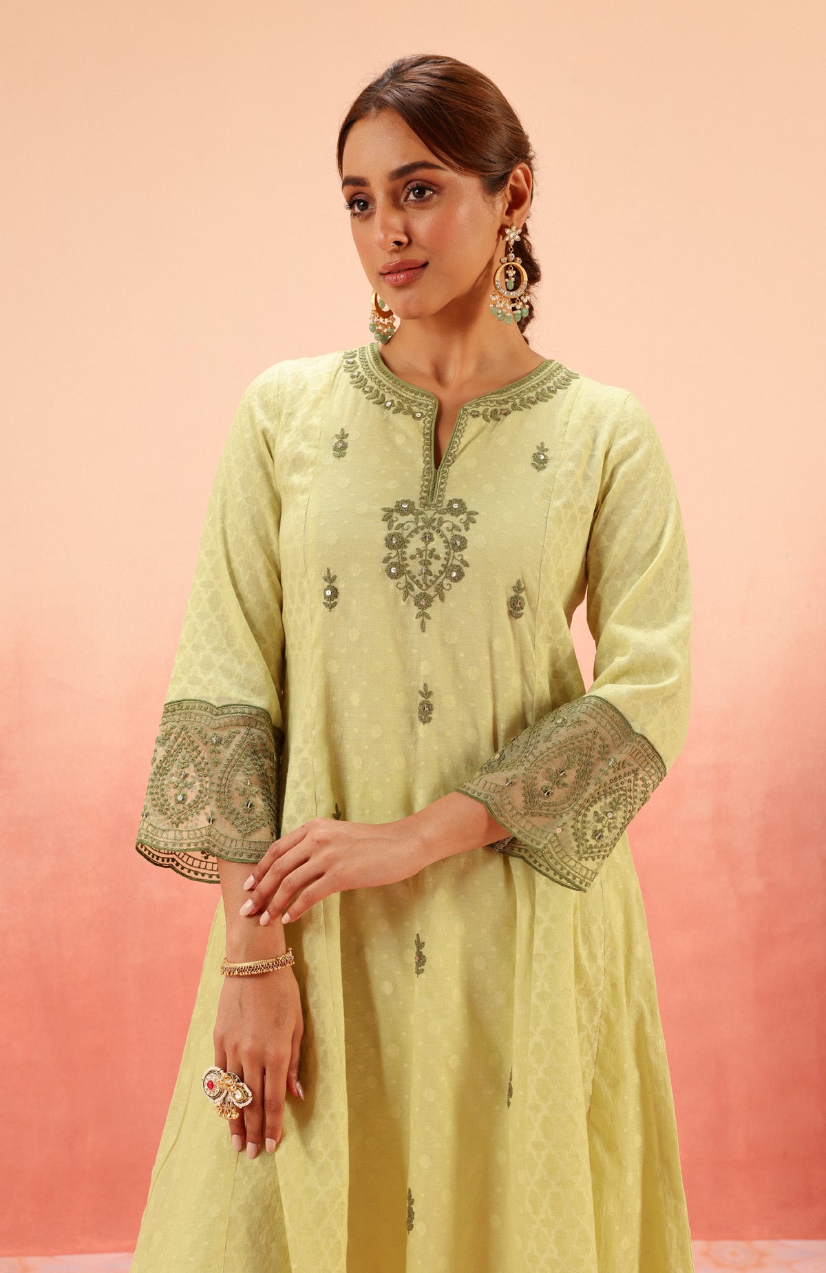 GULNAAR GREEN JACQUARD EMBROIDERED HANDCRAFTED KURTA SET