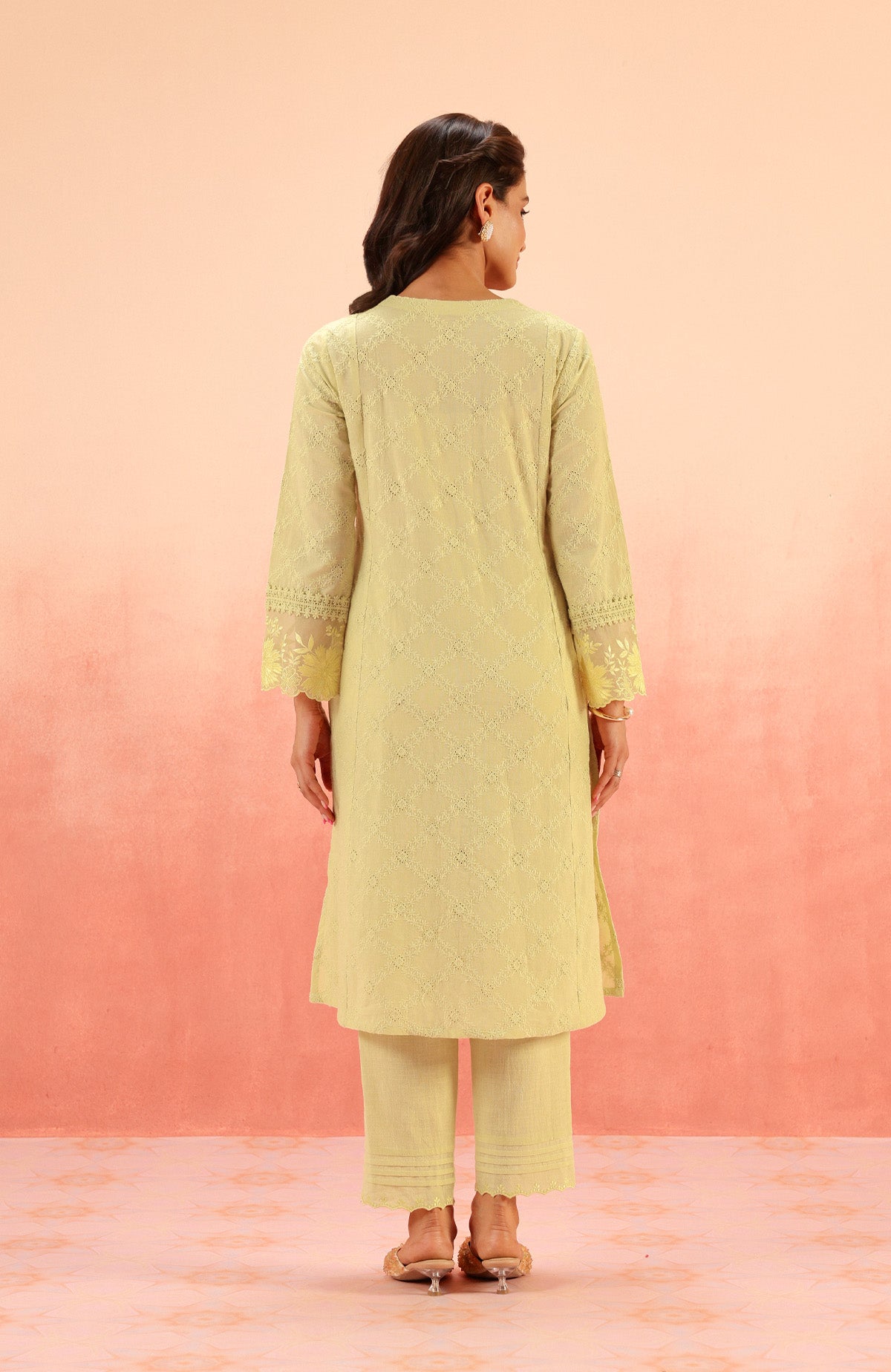 MAIRA GREEN SCHIFFLI EMBROIDERED KURTA SET (READY TO SHIP)