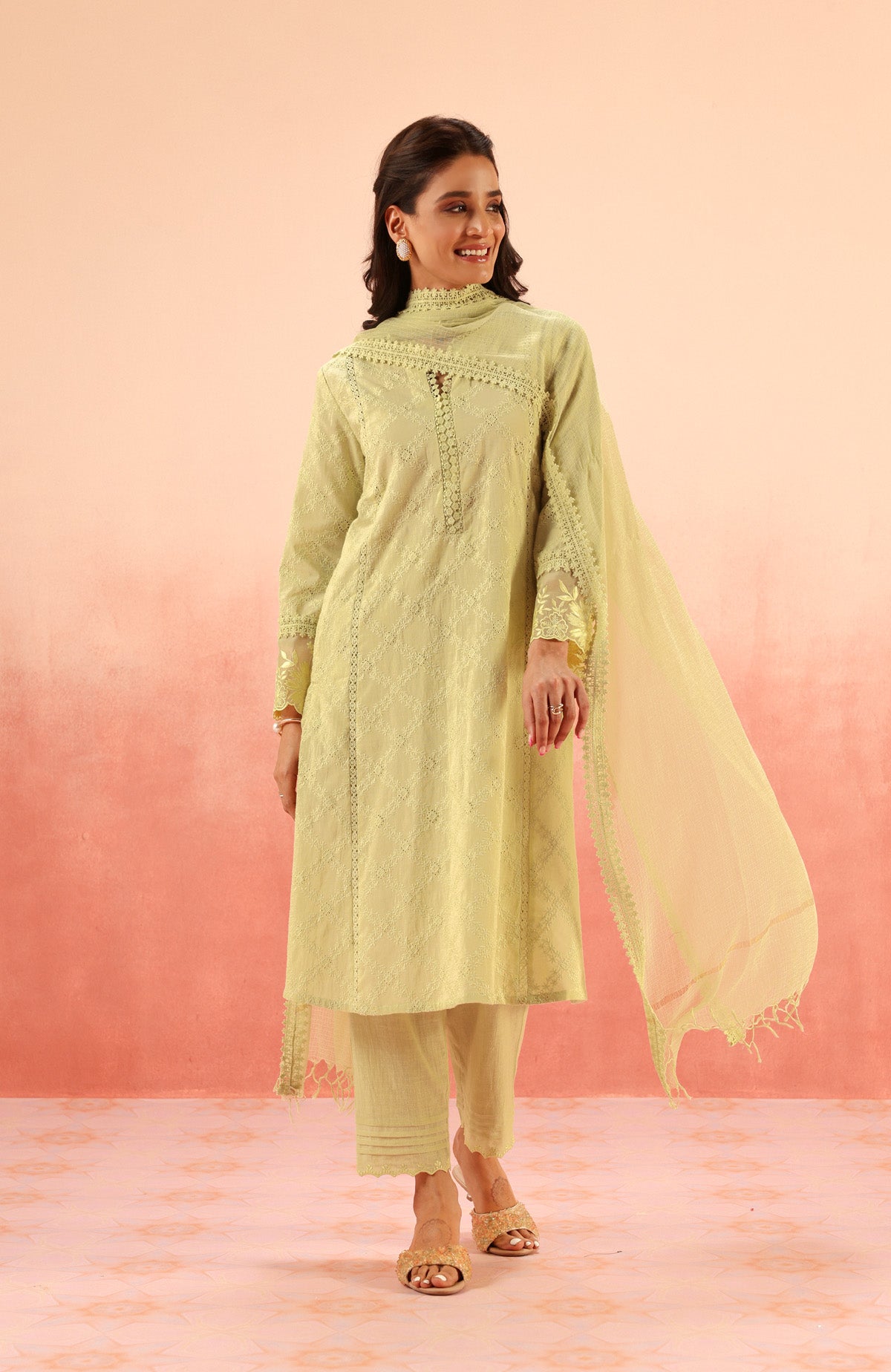 MAIRA GREEN SCHIFFLI EMBROIDERED KURTA SET (READY TO SHIP)