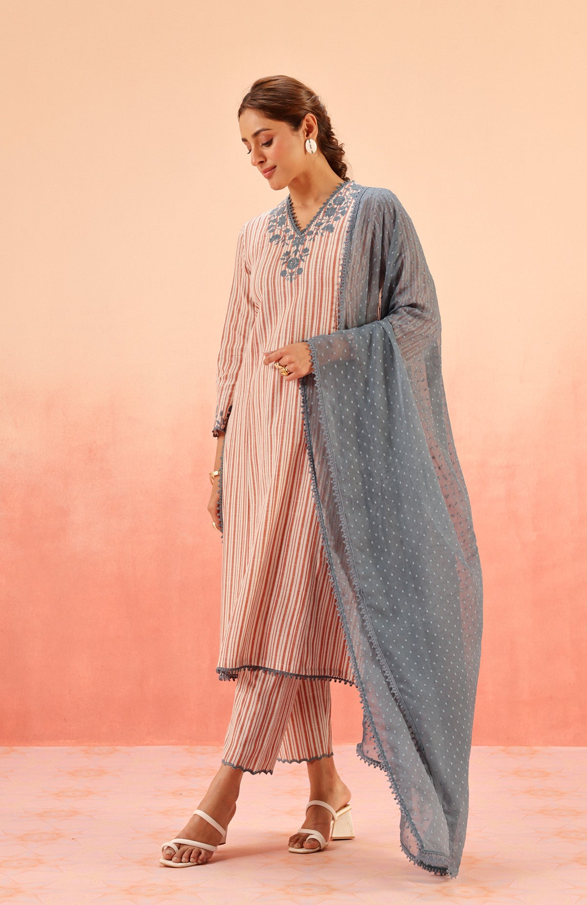 SAANJH RED COTTON YARN DYED KURTA SET (READY TO SHIP)