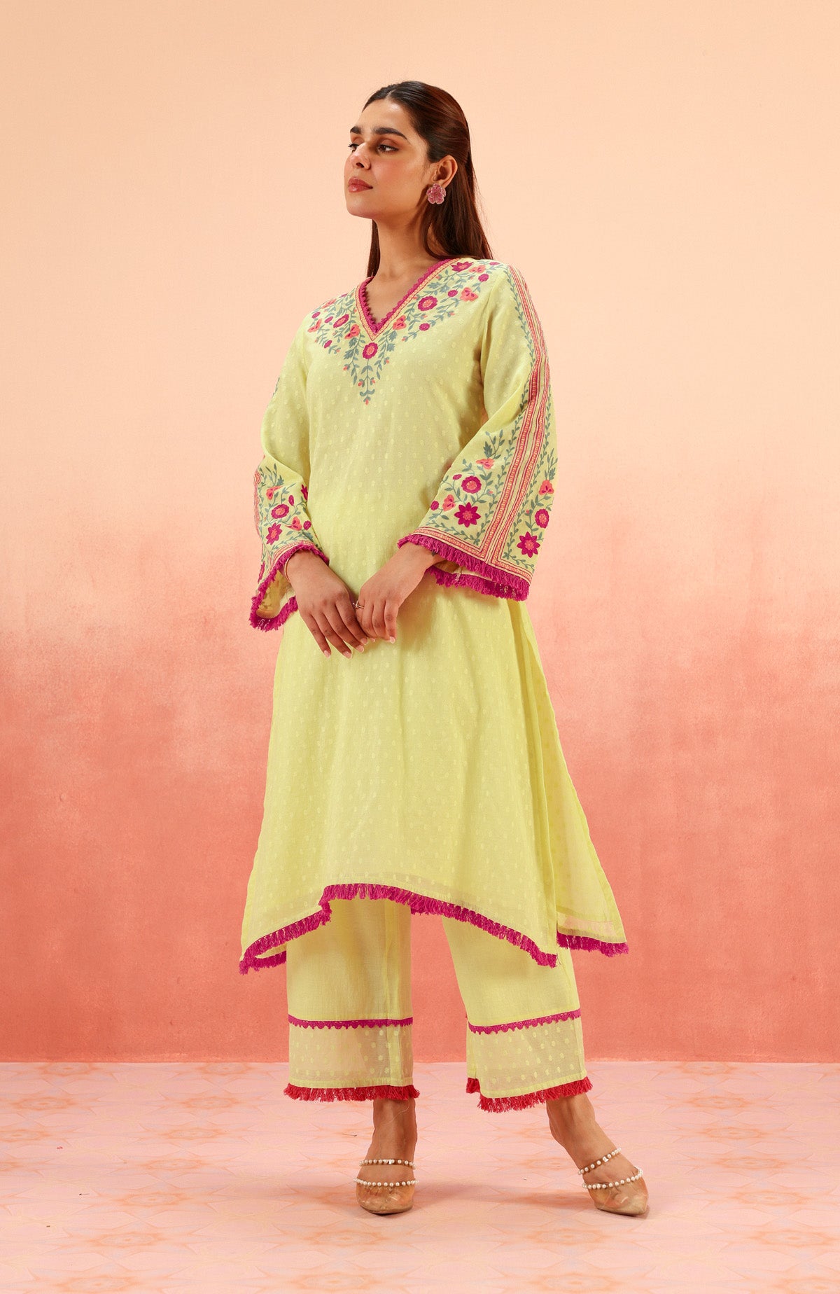 RESHM LIME JACQUARD EMBROIDERED KURTA SET (READY TO SHIP)