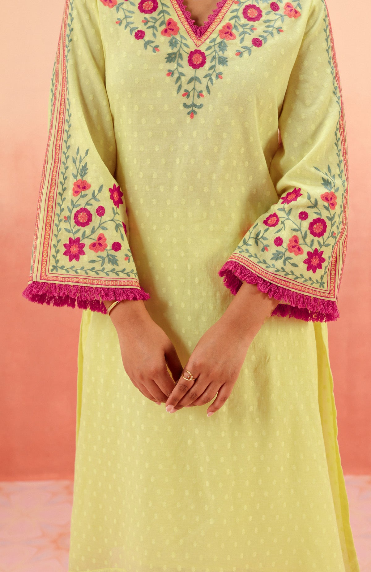 RESHM LIME JACQUARD EMBROIDERED KURTA SET (READY TO SHIP)
