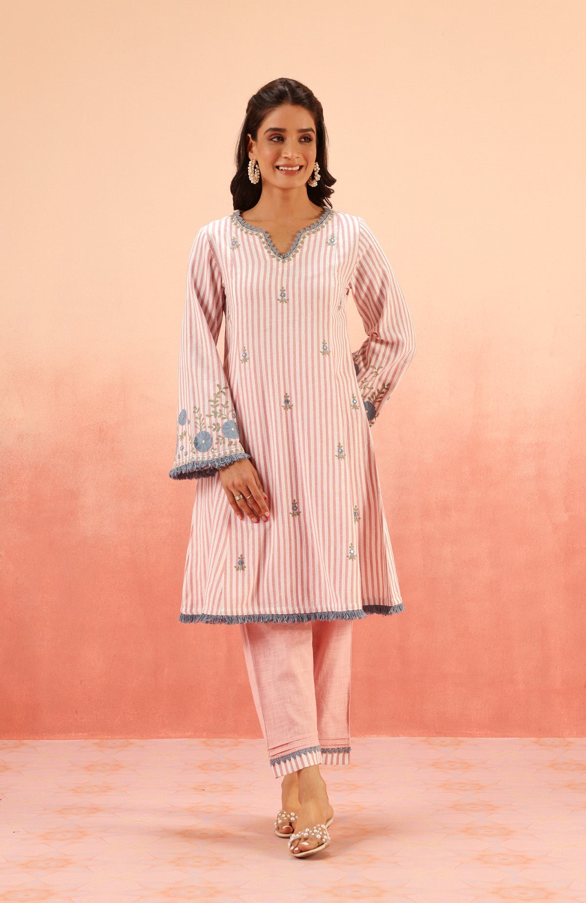 MEHER TALUJA IN SAYA PINK EMBROIDERED YARN DYED HANDCRAFTED KURTA SET