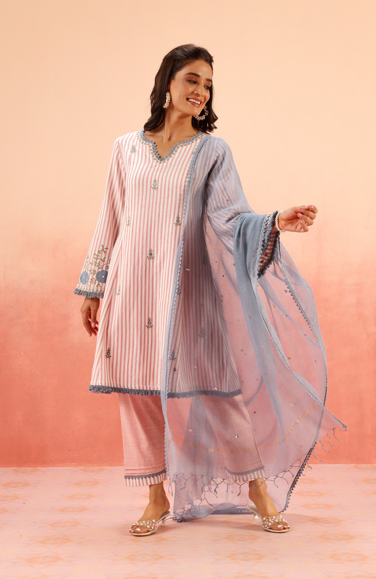 SAYA PINK EMBROIDERED YARN DYED HANDCRAFTED KURTA SET (READY TO SHIP)