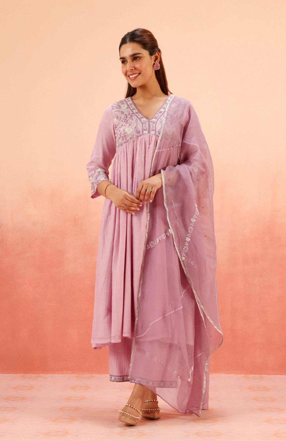 Kulvir Kaur Malhotra in TARINI LAVENDER COTTON SILK CHANDERI EMBROIDERED HANDCRAFTED KURTA SET