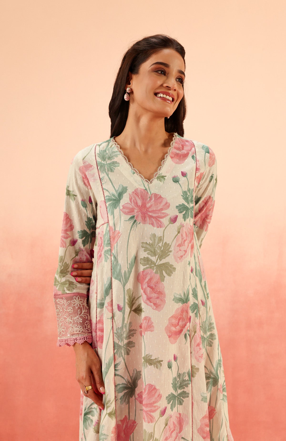 JASNOOR ANAND IN ANAYA PINK FLORAL PRINTED COTTON DOBBY KURTA SET