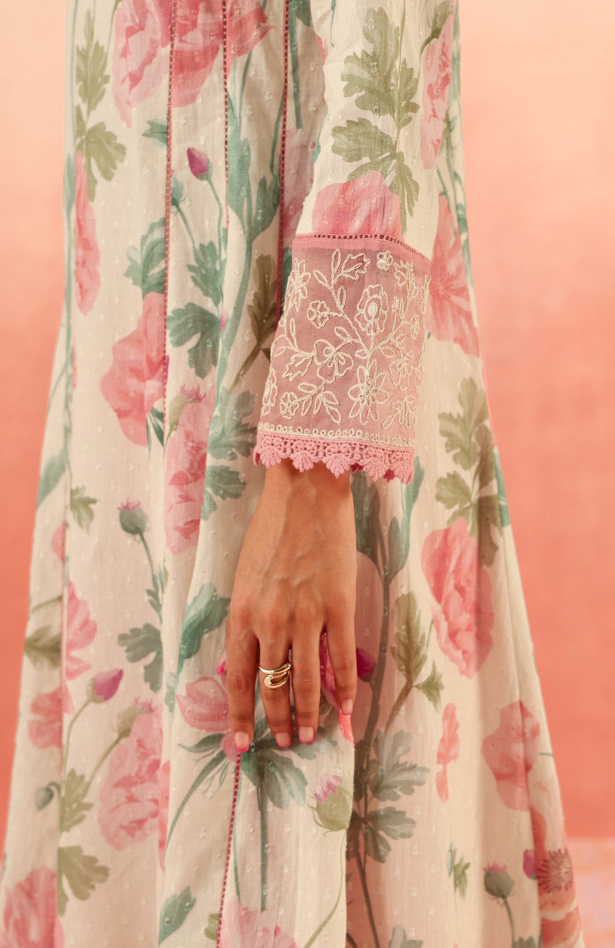 JASNOOR ANAND IN ANAYA PINK FLORAL PRINTED COTTON DOBBY KURTA SET