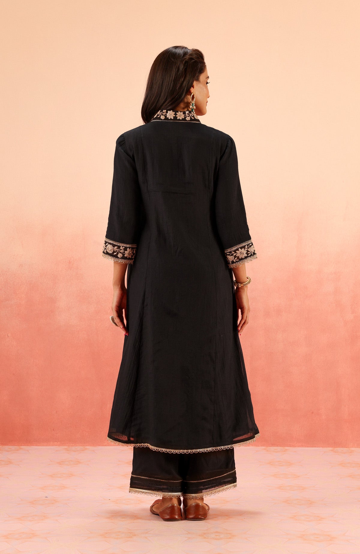 CHANDANI BLACK COTTON SILK EMBROIDERED HANDCRAFTED KURTA SET (READY TO SHIP)