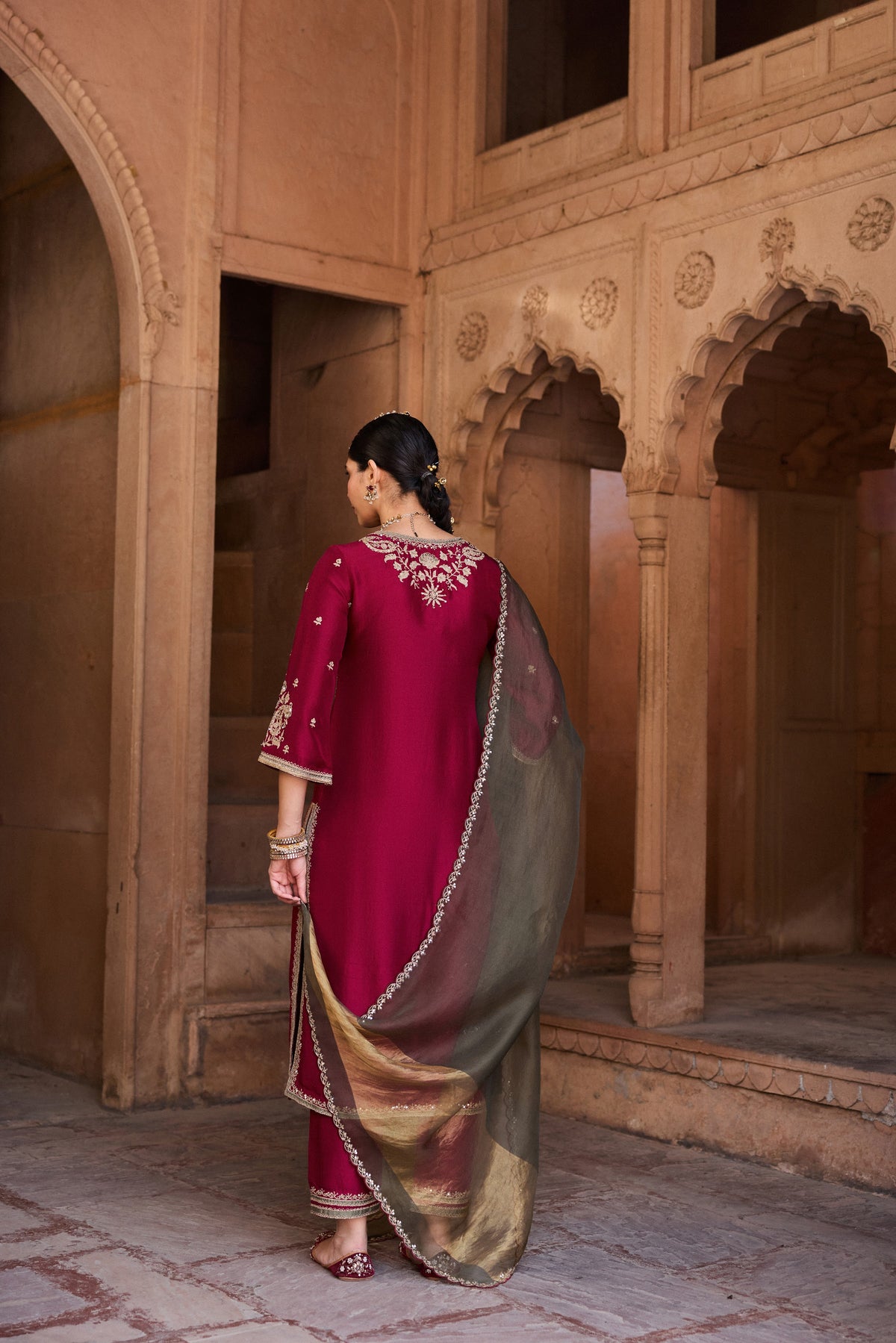 PADMINI PURE SILK HANDCRAFTED BLACK ANGRAKHA SET