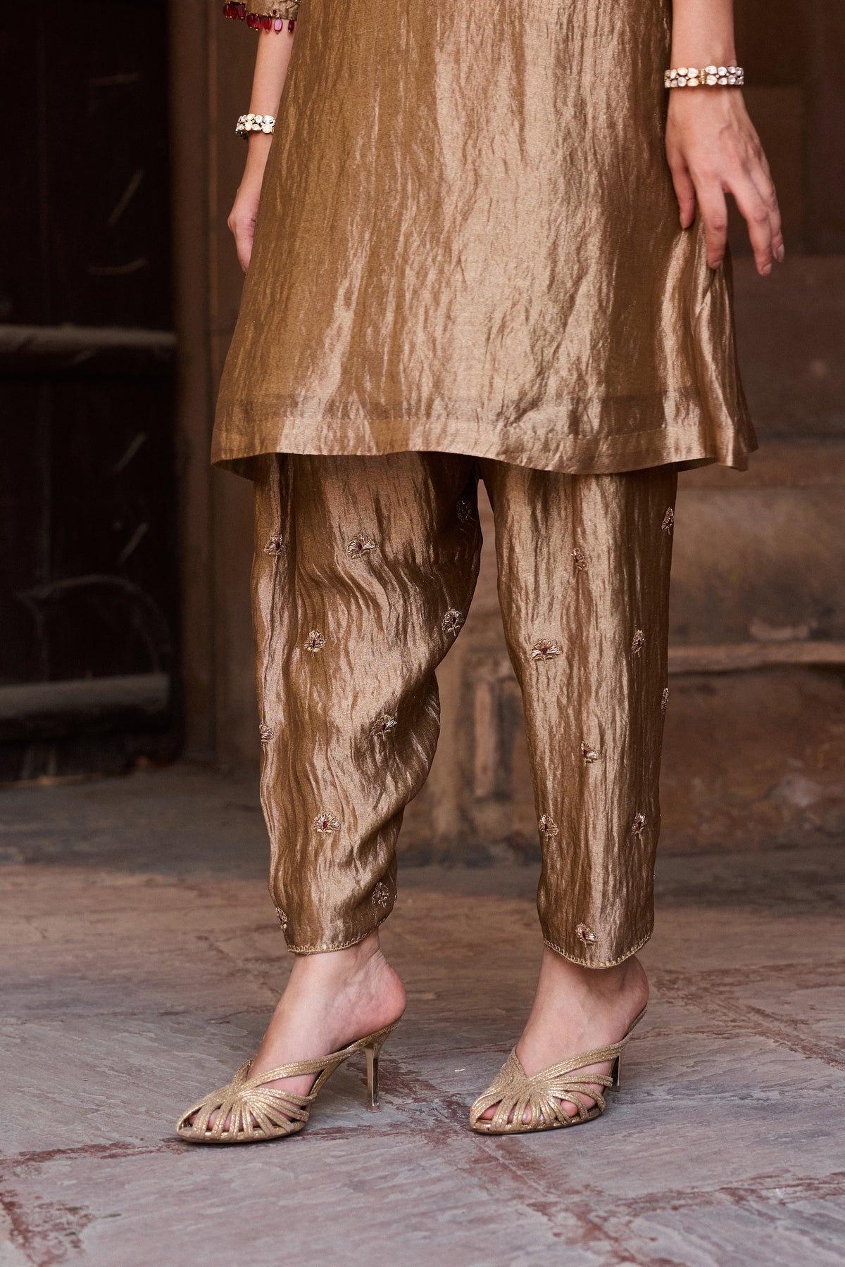KHWAAB SILK TISSUE HANDCRAFTED GOLD A-LINE KURTA SET