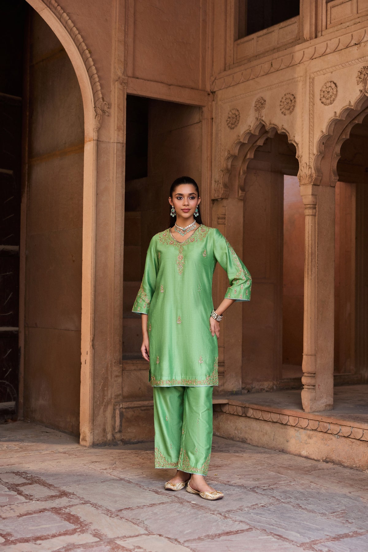 ASMI SILK CHANDERI HANDCRAFTED GREEN STRAIGHT KURTA SET