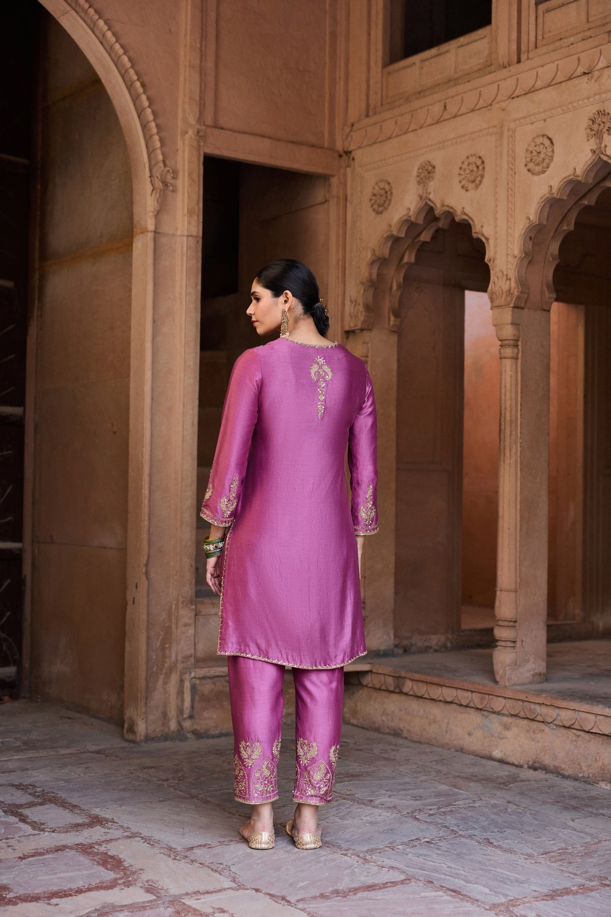 RAAGINI SILK CHANDERI HANDCRAFTED MAUVE STRAIGHT KURTA SET