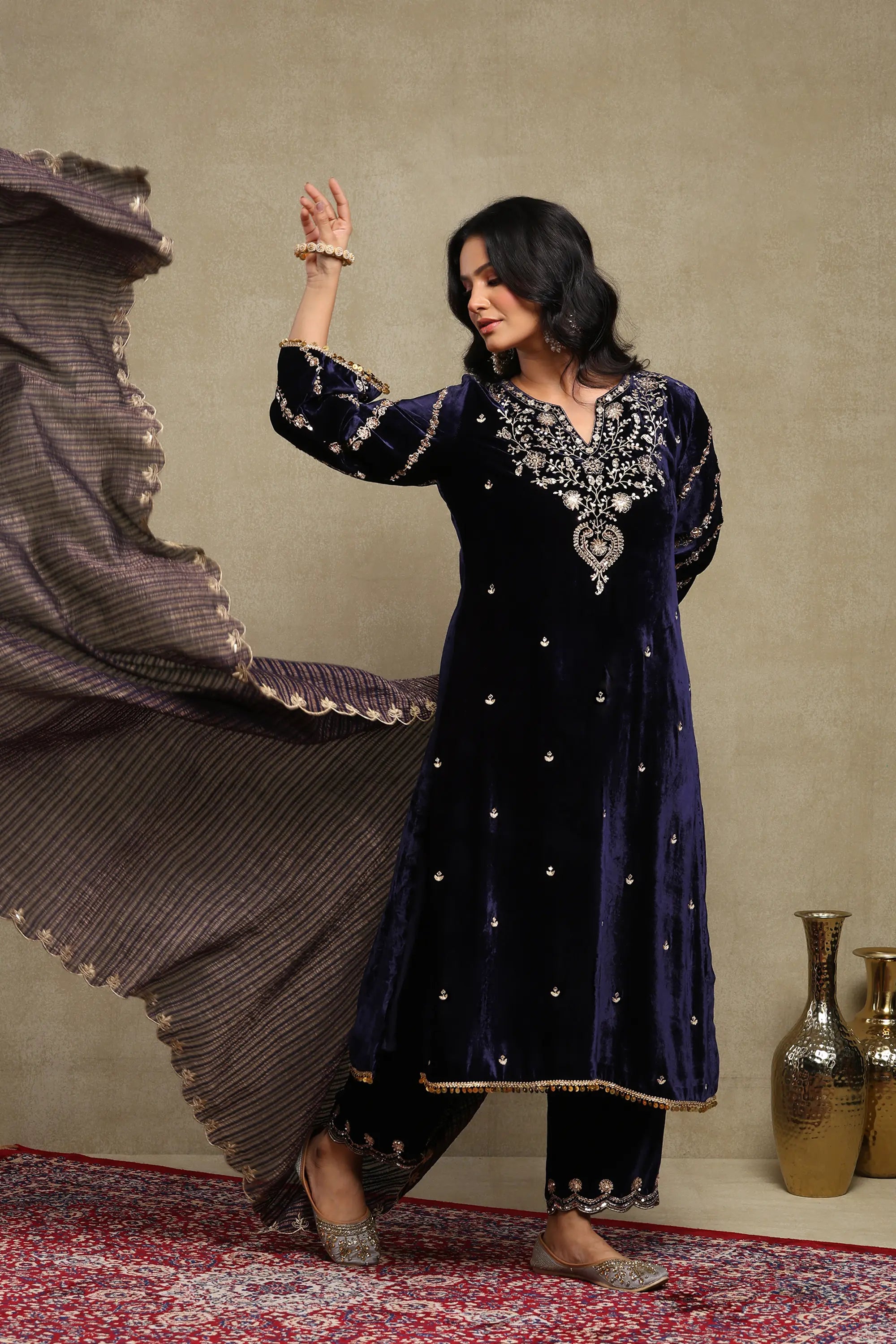 Nayab Navy Blue Embroidered Silk Velvet Handcrafted Kurta Set
