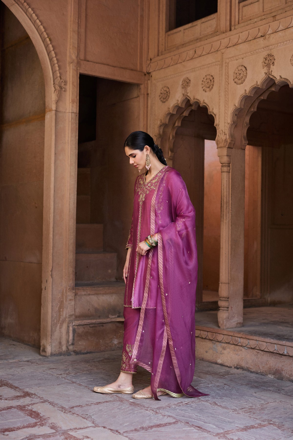 RAAGINI SILK CHANDERI HANDCRAFTED MAUVE STRAIGHT KURTA SET