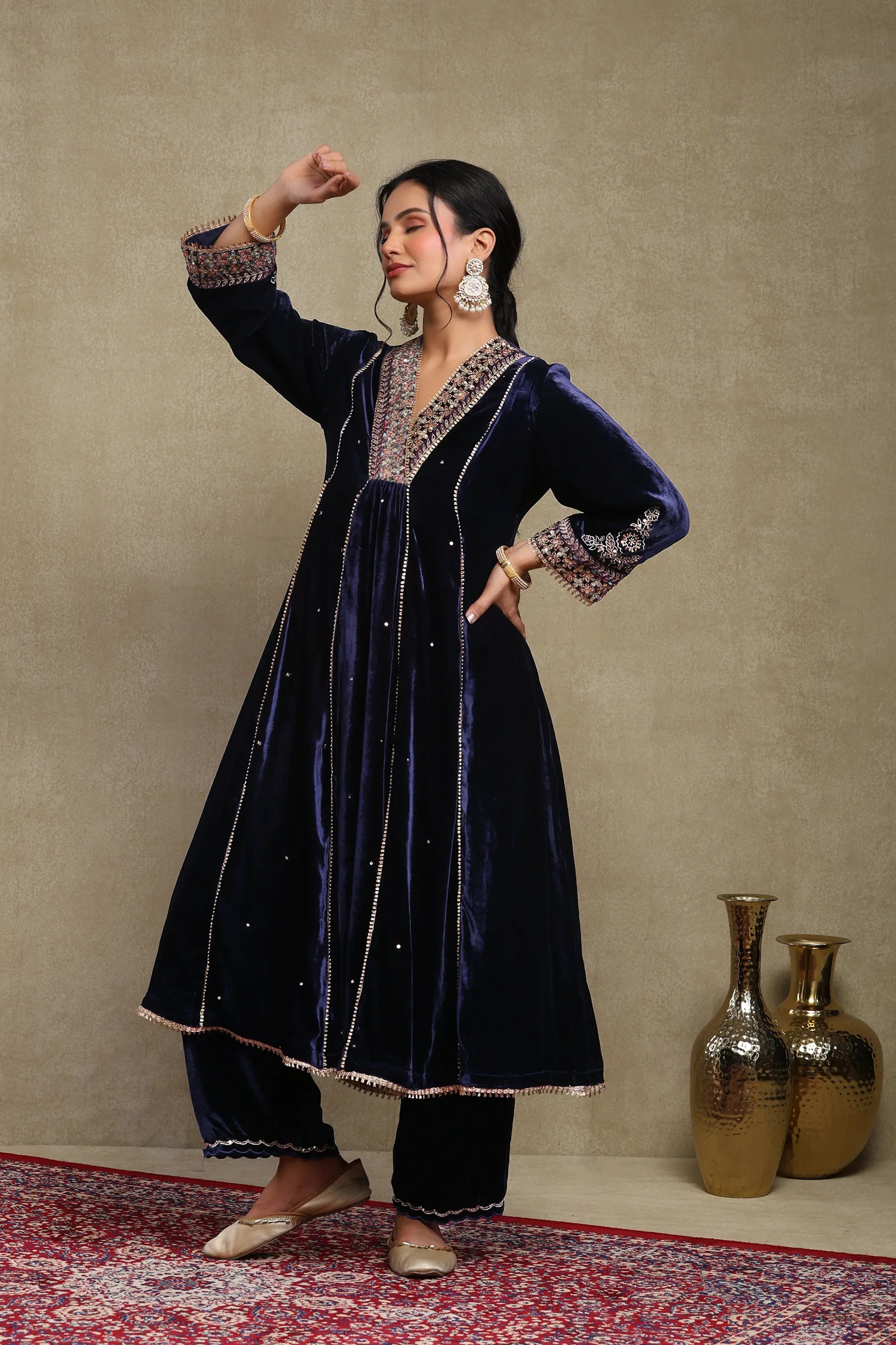 Anam Navy Blue Embroidered Kurta Set