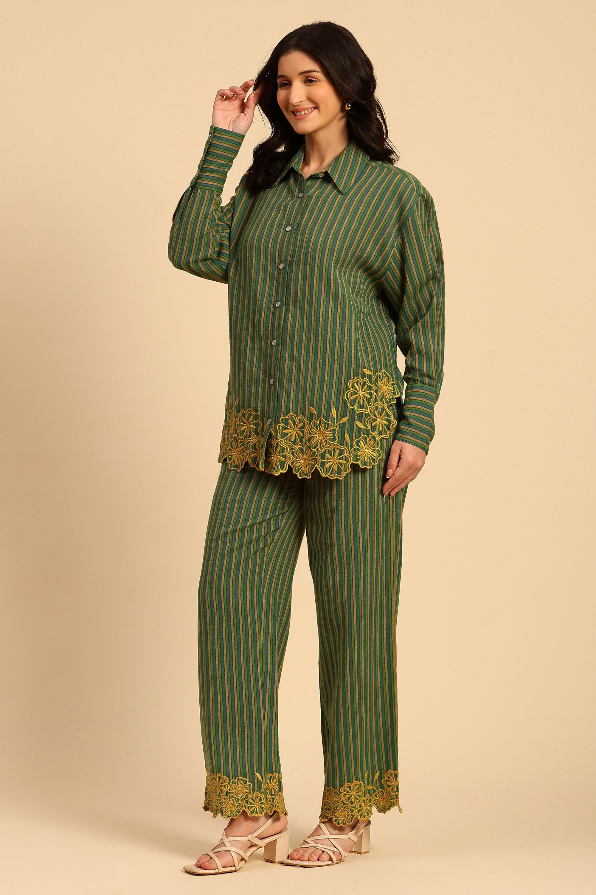Zoha Green Embroidered Yarn Dyed Handcrafted Co-ord Set