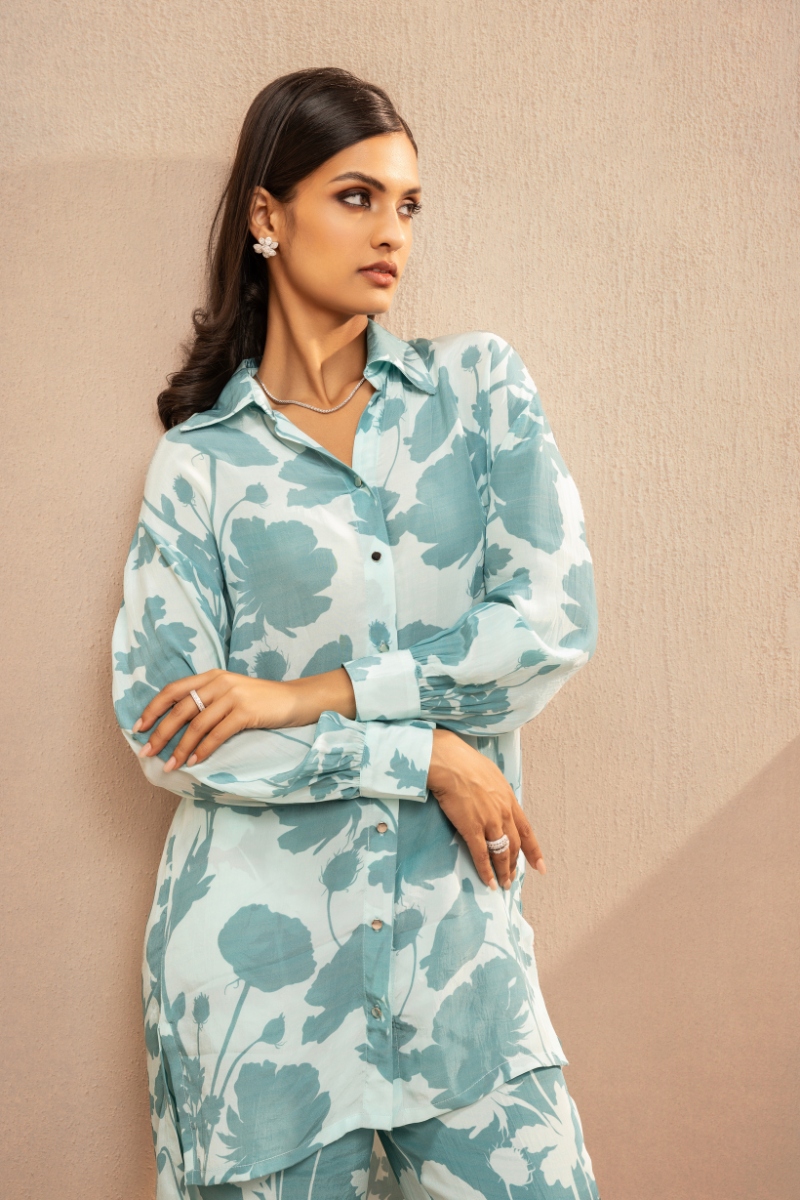 TARINI MANCHANDA IN EMILY BLUE FLORAL PRINTED CREPE COORD SET