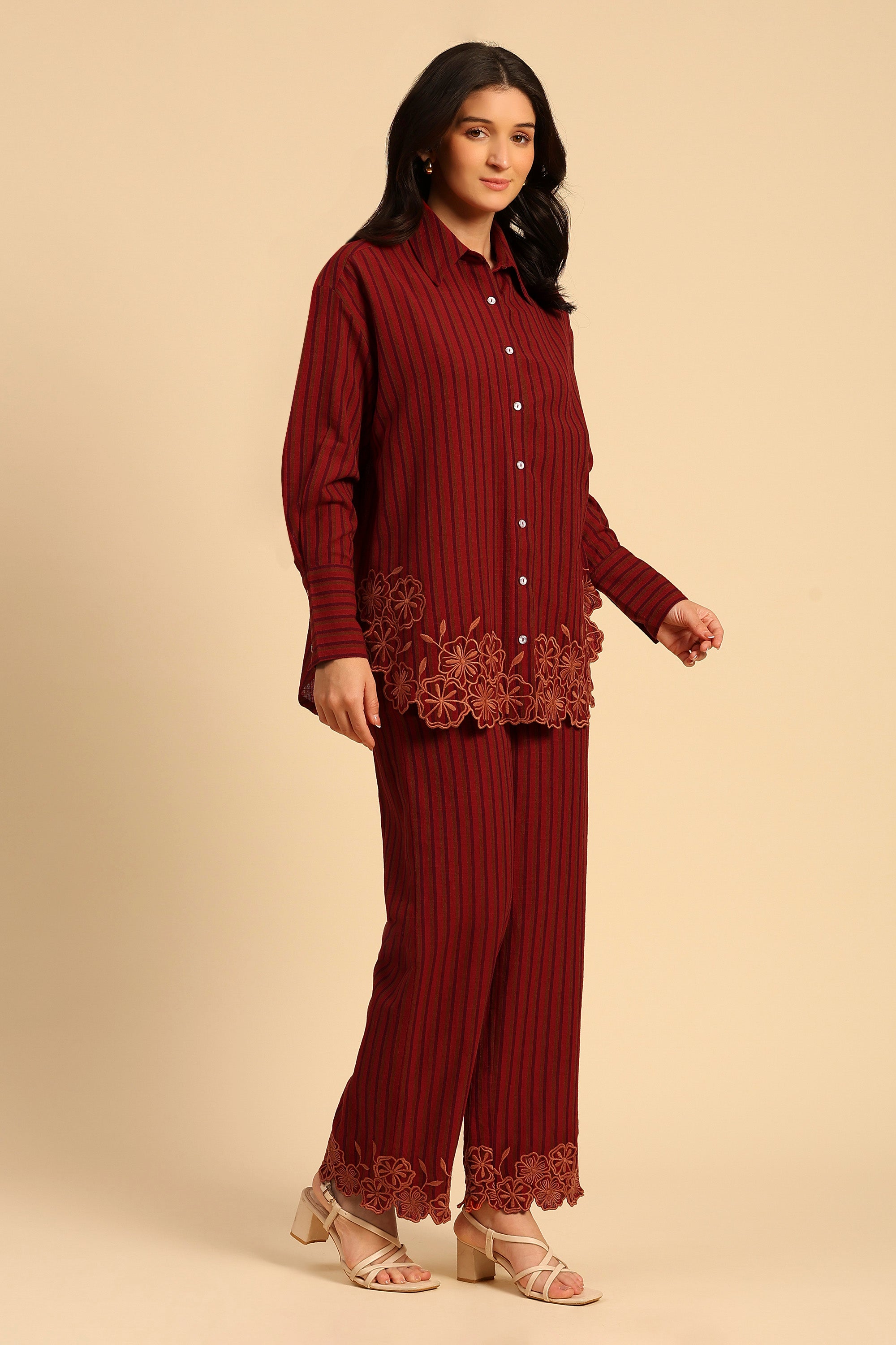 Zoha Red & Purple Embroidered Yarn Dyed Handcrafted Co-ord Set