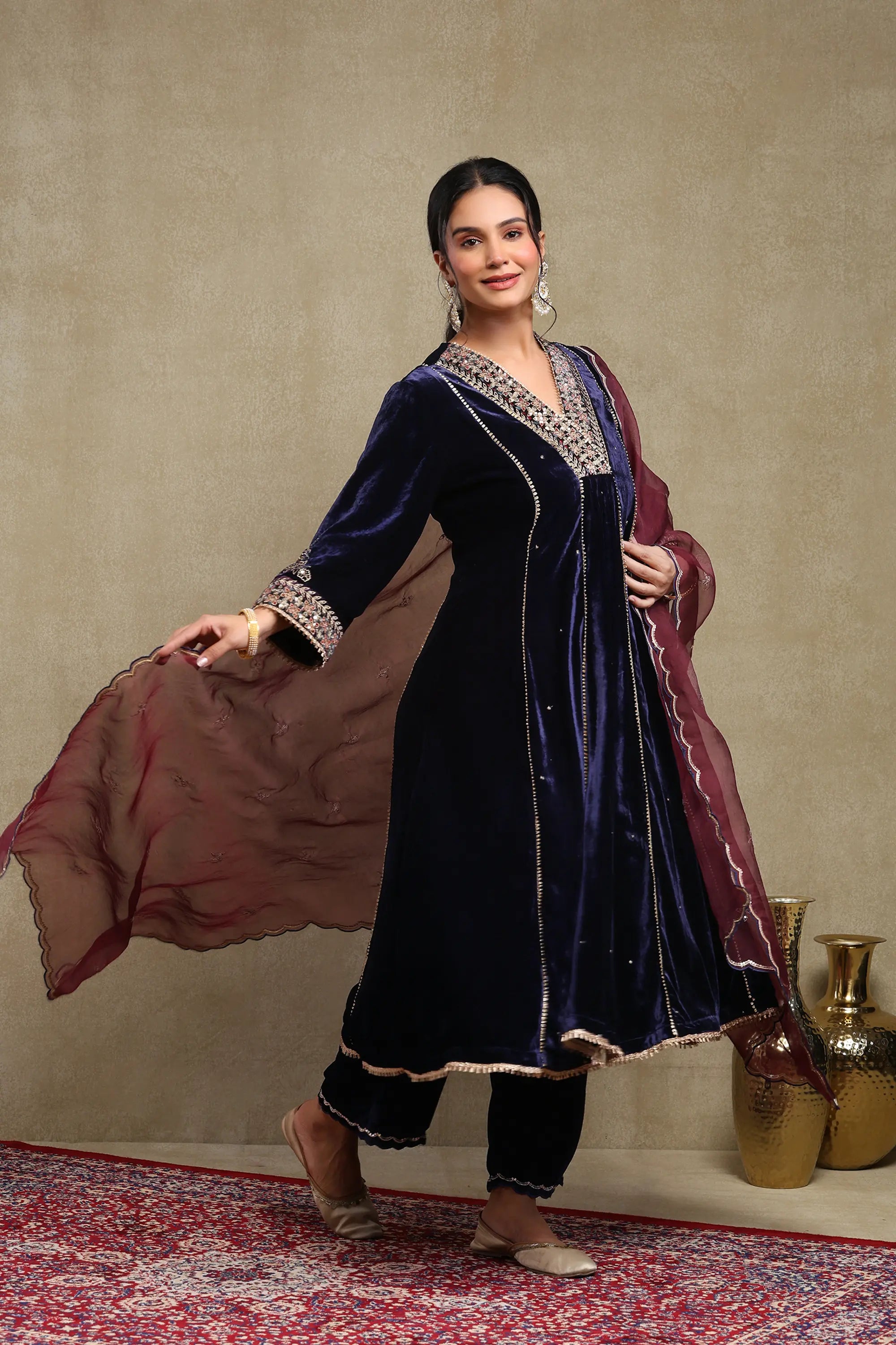 Anam Navy Blue Embroidered Kurta Set