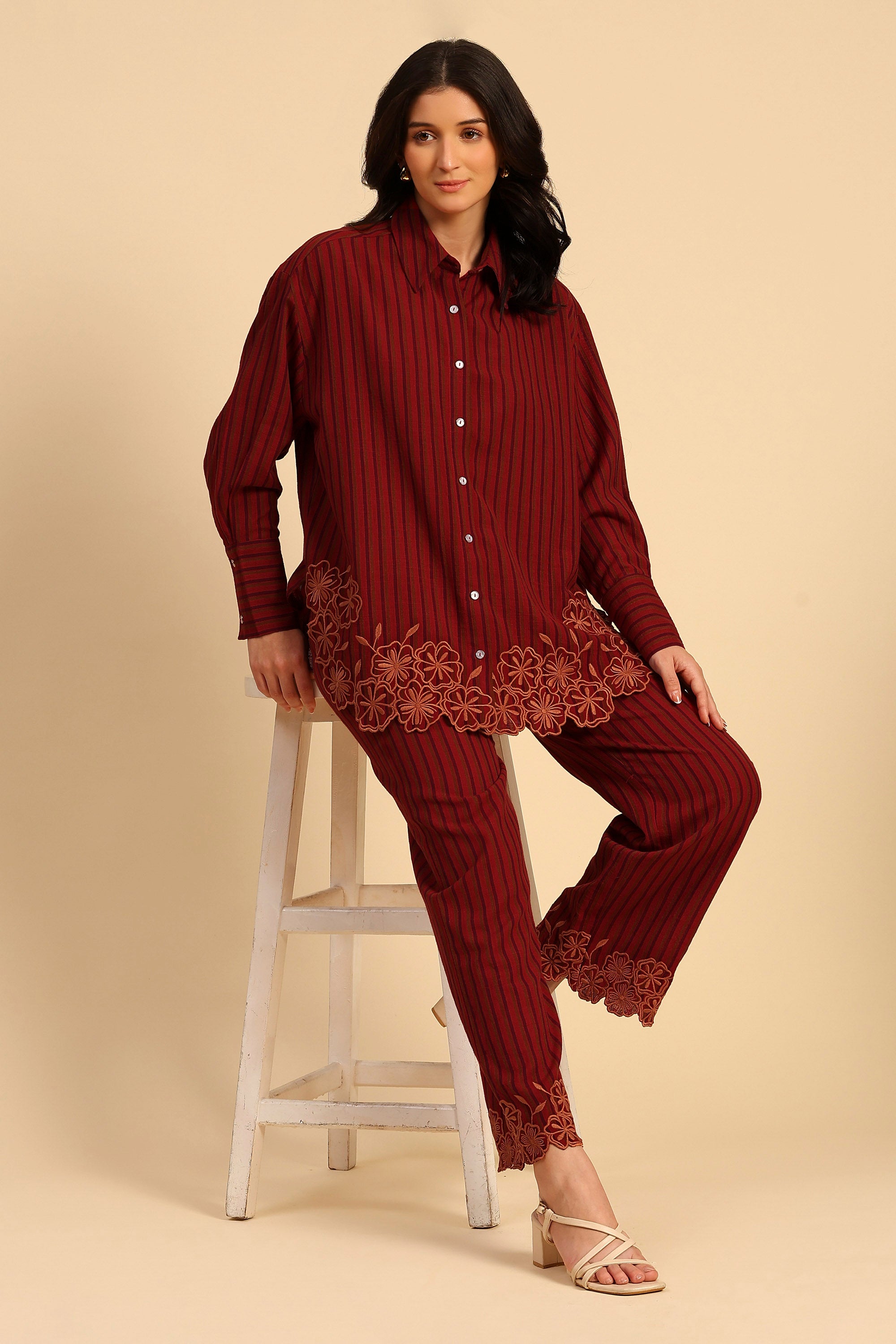 Zoha Red & Purple Embroidered Yarn Dyed Handcrafted Co-ord Set