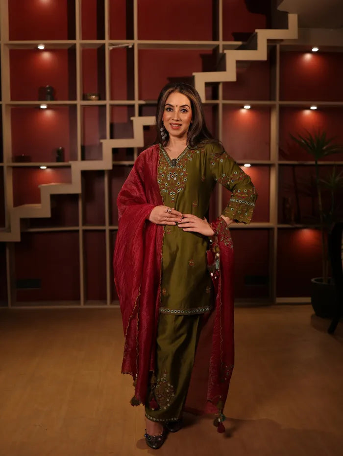 Megha Chopra in Lehar Olive Green Mirror Work Silk Chanderi Handcrafted Kurta Set