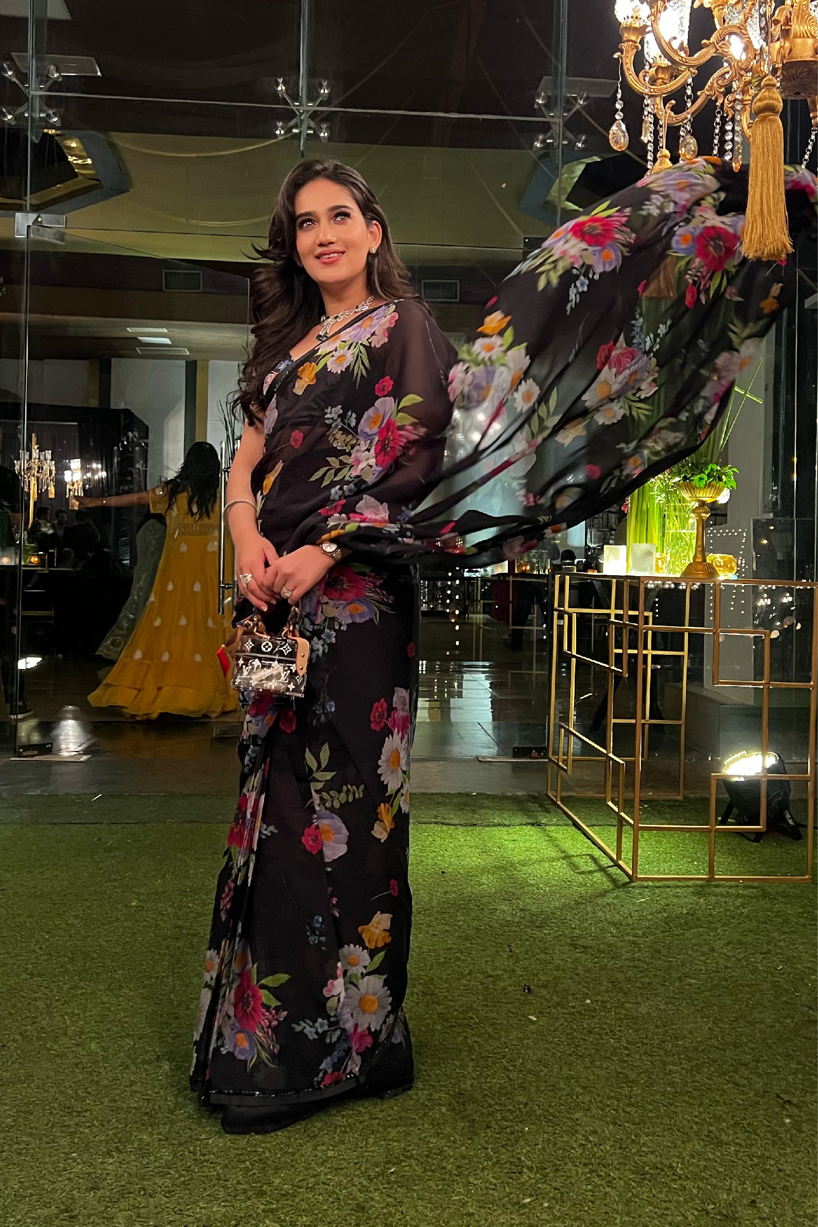 AREEBA BLACK FLORAL PRINTED HANDCRAFTED ORGANZA SAREE