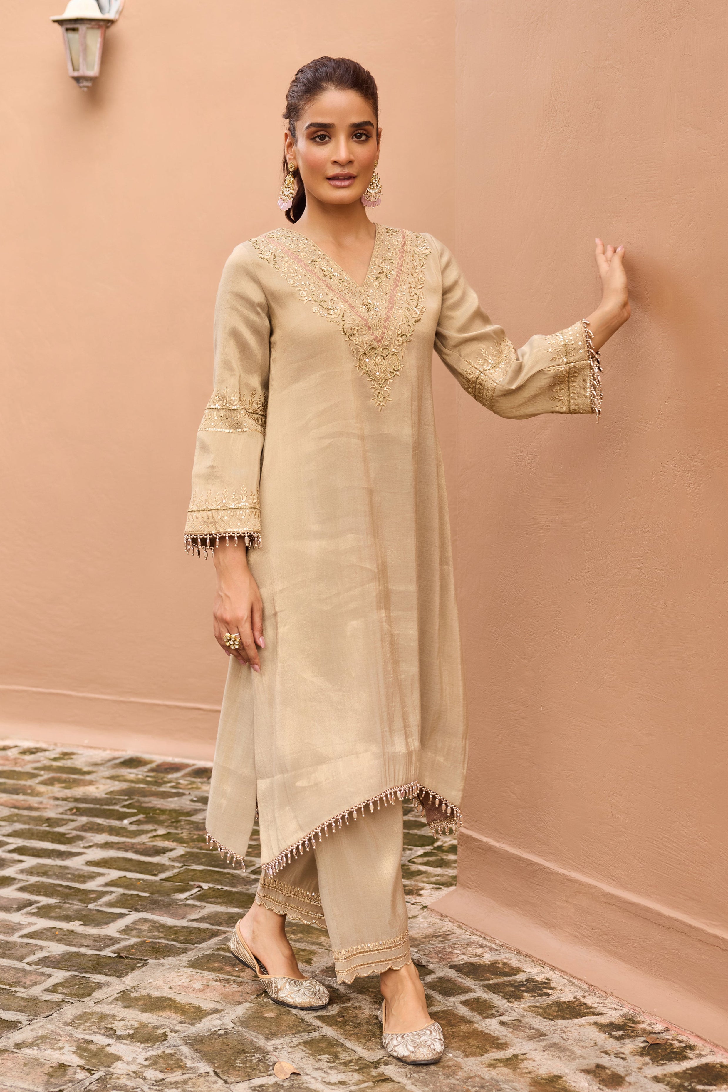 Sultana Tissue Embroidered Crystal Grey High-Low Kurta Set (READY TO SHIP)