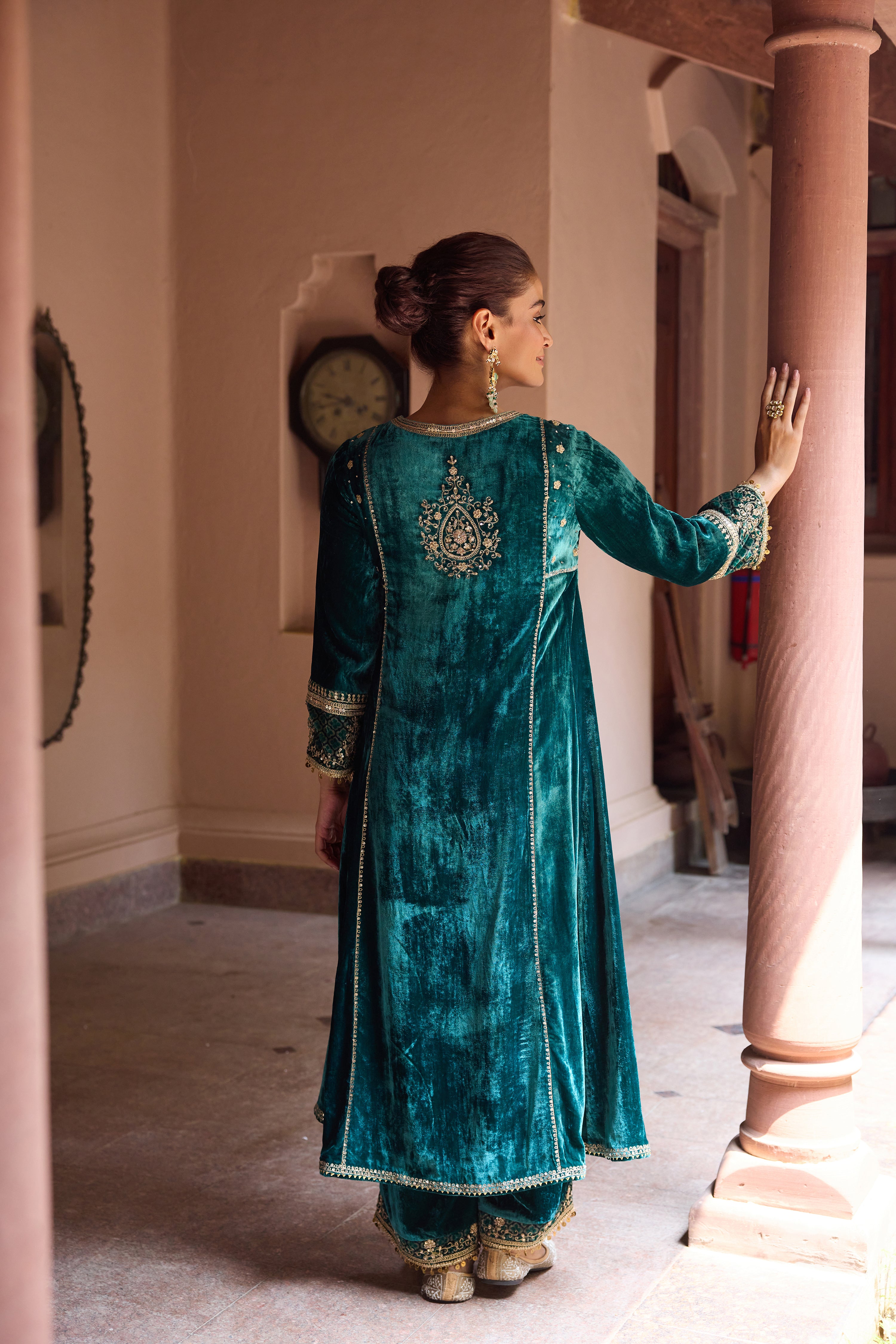 Ziyana Silk Velvet Embroidered Jewel Green A-Line Kurta Set