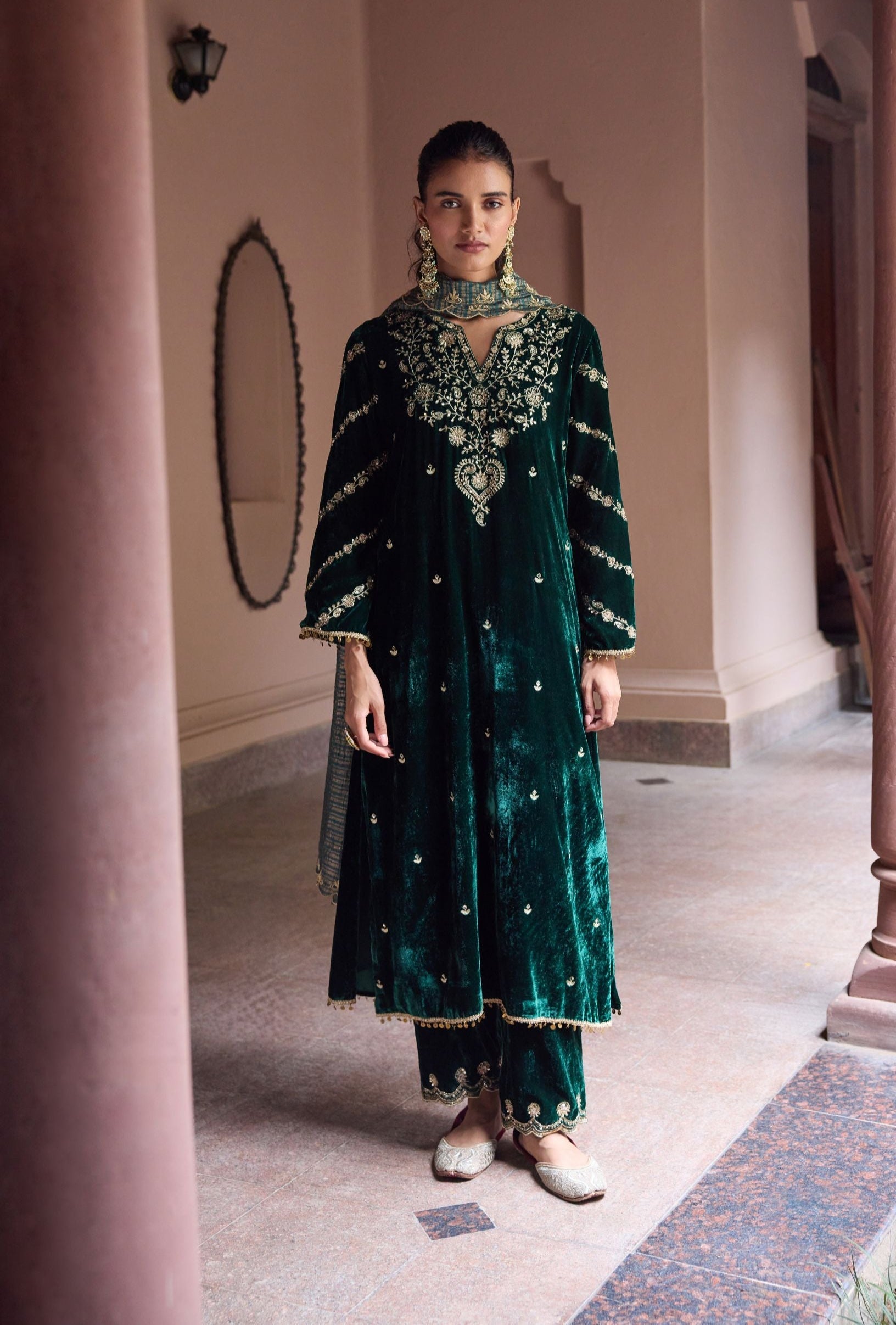 Nayab Forest Green Embroidered Silk Velvet Handcrafted Kurta Set