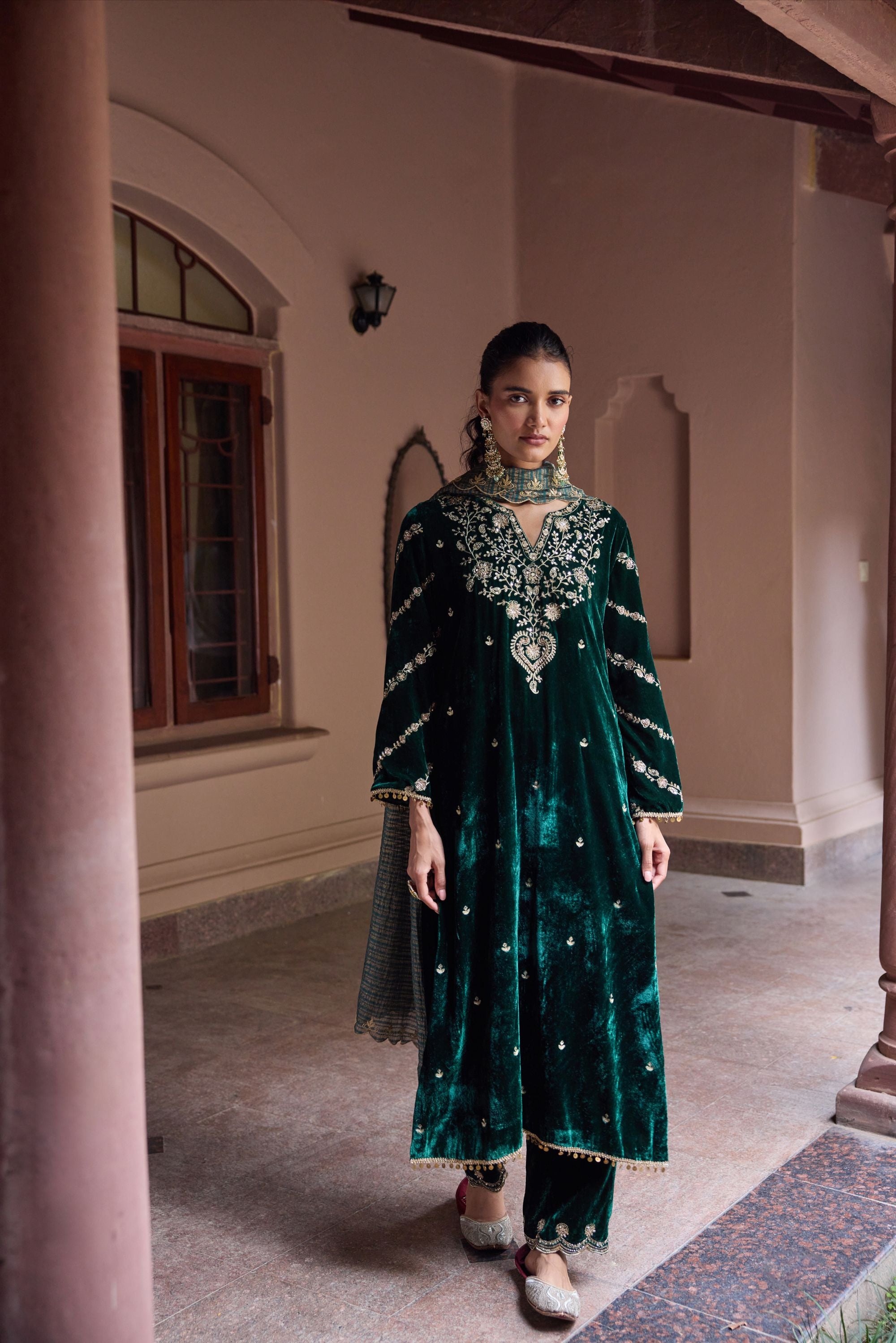Nayab Forest Green Embroidered Silk Velvet Handcrafted Kurta Set