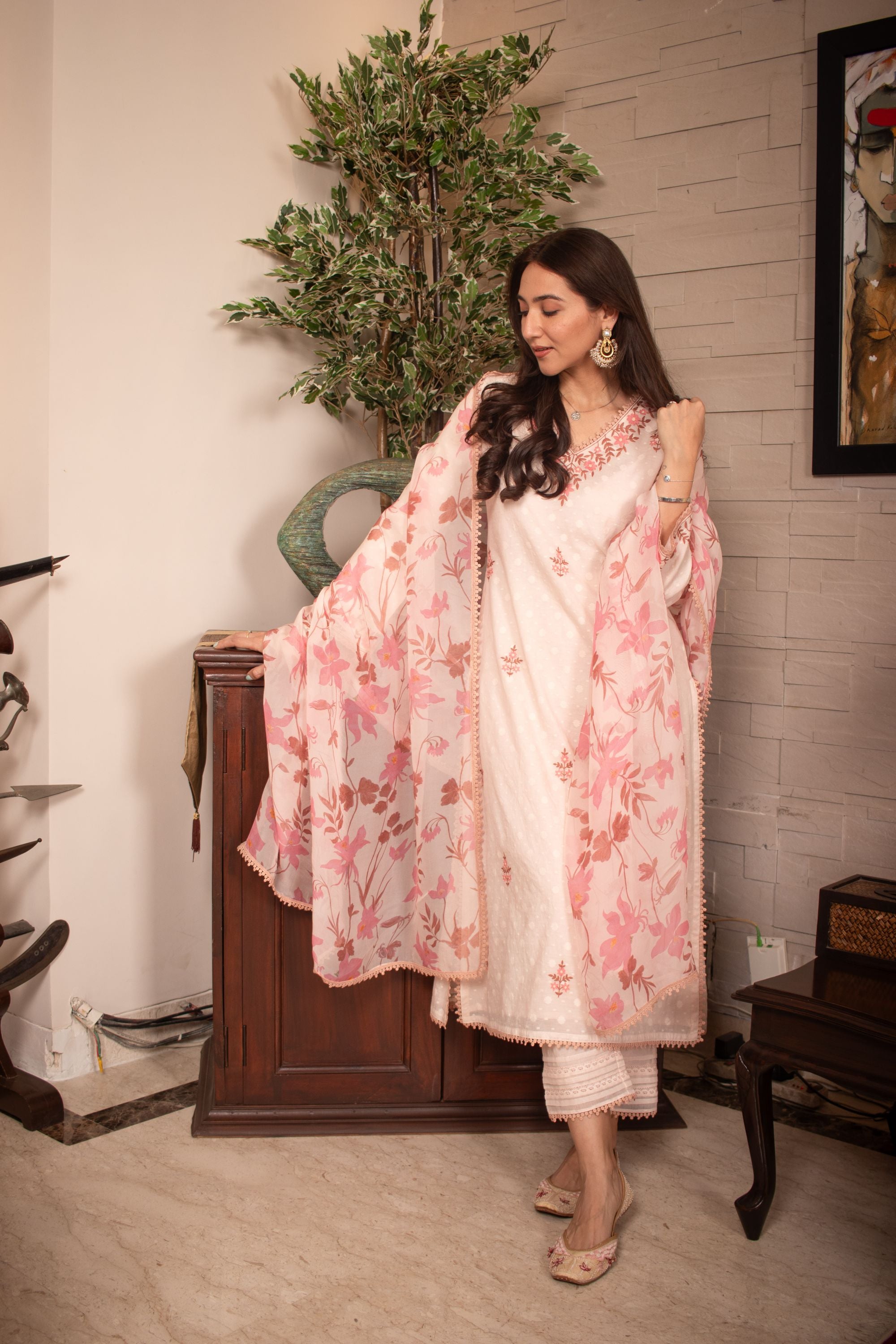 Sahiba Bali in GULBANO PINK JACQUARD EMBROIDERED KURTA SET