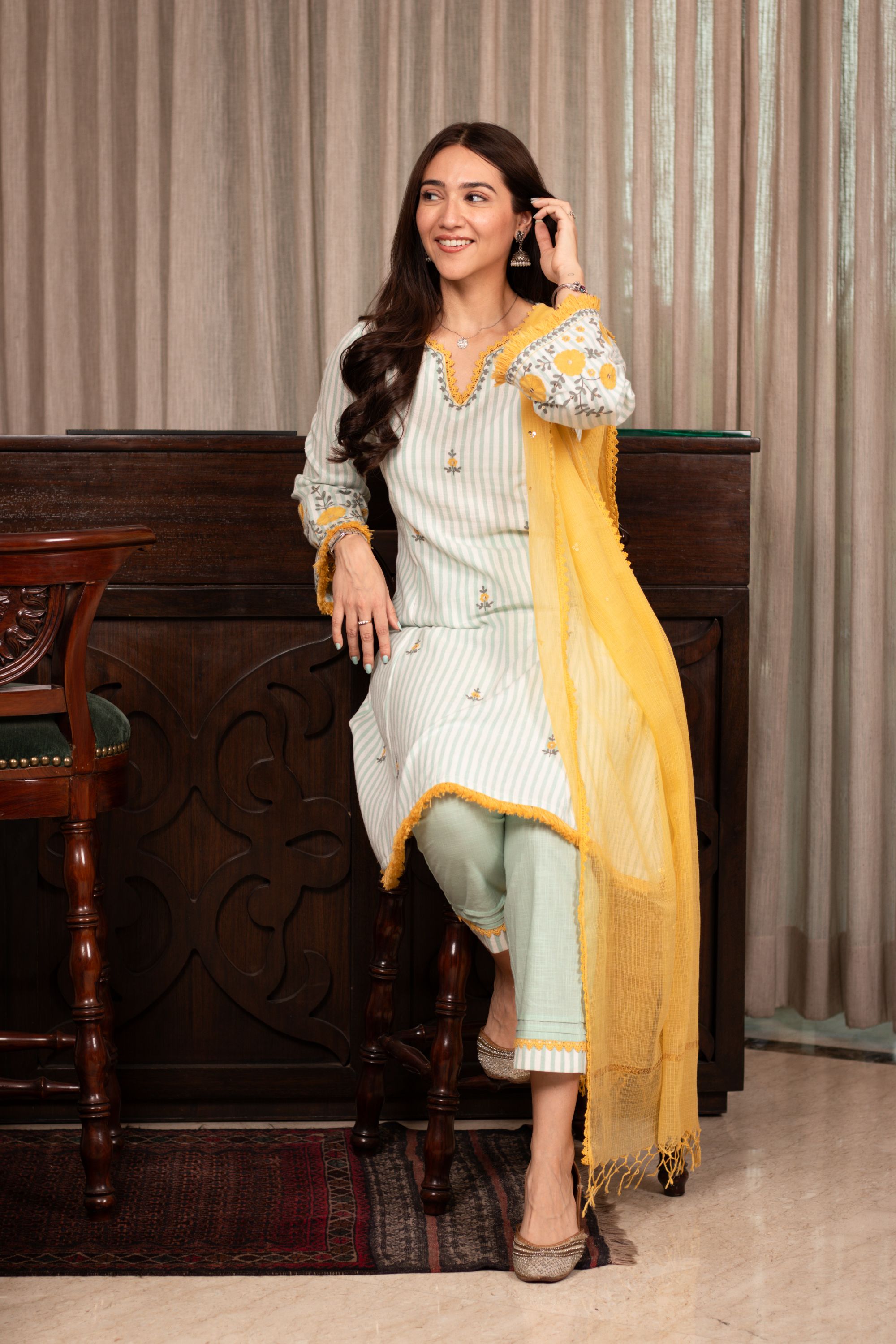 Sahiba Bali in SAYA GREEN EMBROIDERED YARN DYED HANDCRAFTED KURTA SET
