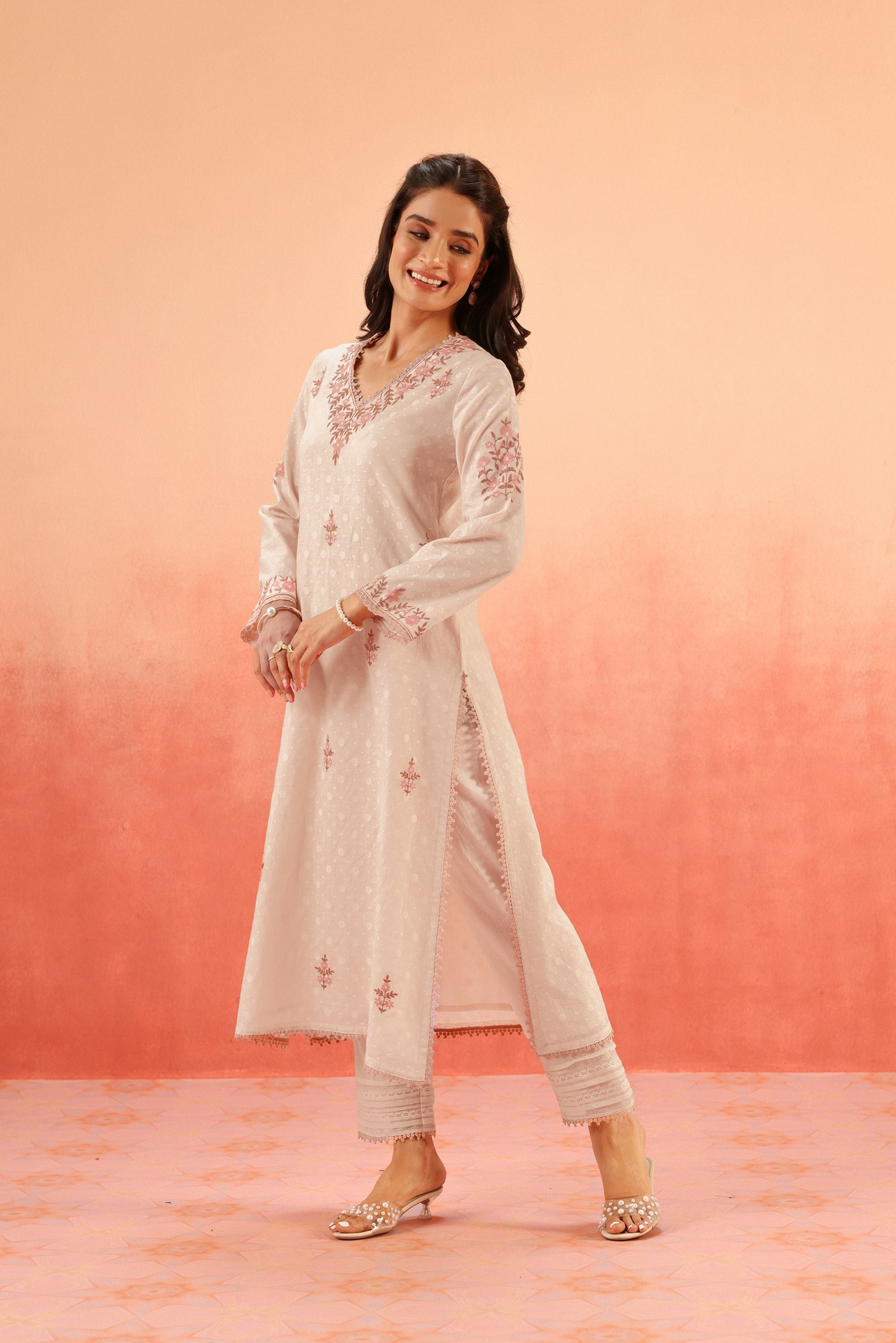 Sahiba Bali in GULBANO PINK JACQUARD EMBROIDERED KURTA SET
