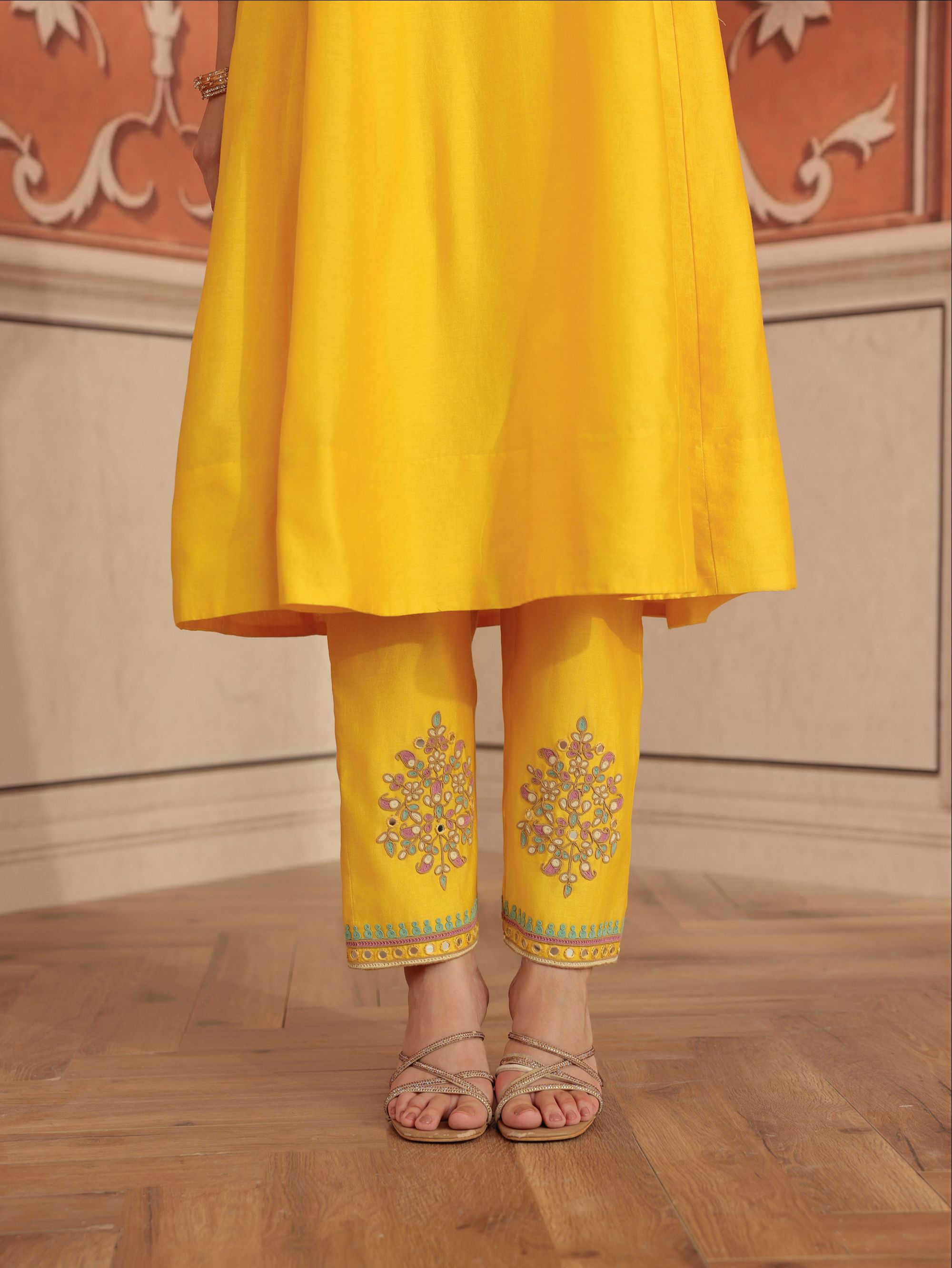 Lehar Yellow Mirror Work Silk Chanderi Handcrafted Kurta Set