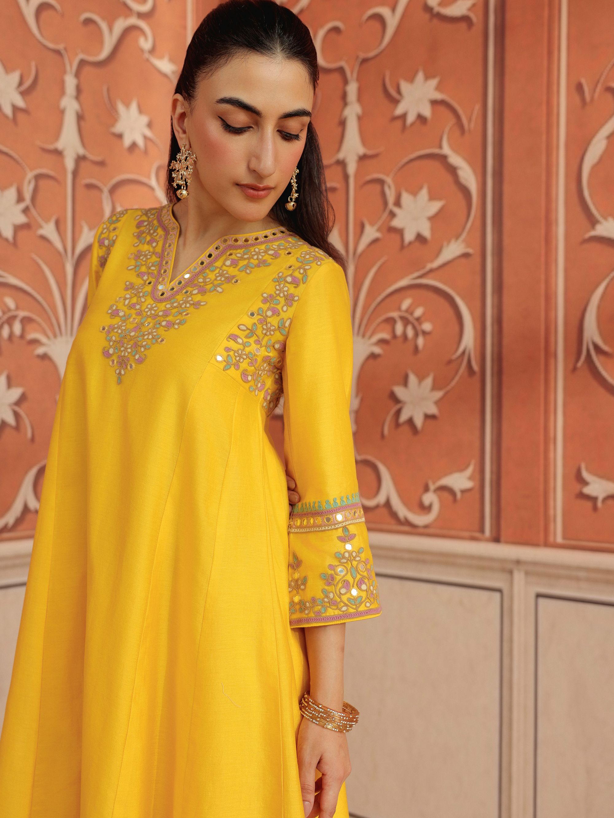 Lehar Yellow Mirror Work Silk Chanderi Handcrafted Kurta Set