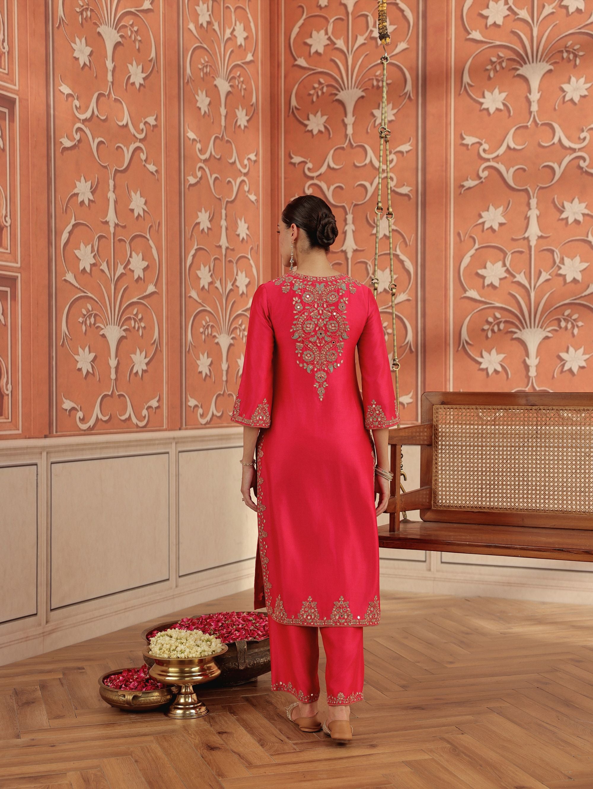 Veya Ruby Pink Mirror Work Silk Chanderi Handcrafted Kurta Set