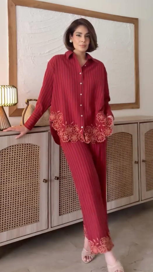 Roohimarjara in Zoha Red & Purple Embroidered Yarn Dyed Handcrafted Co-ord Set