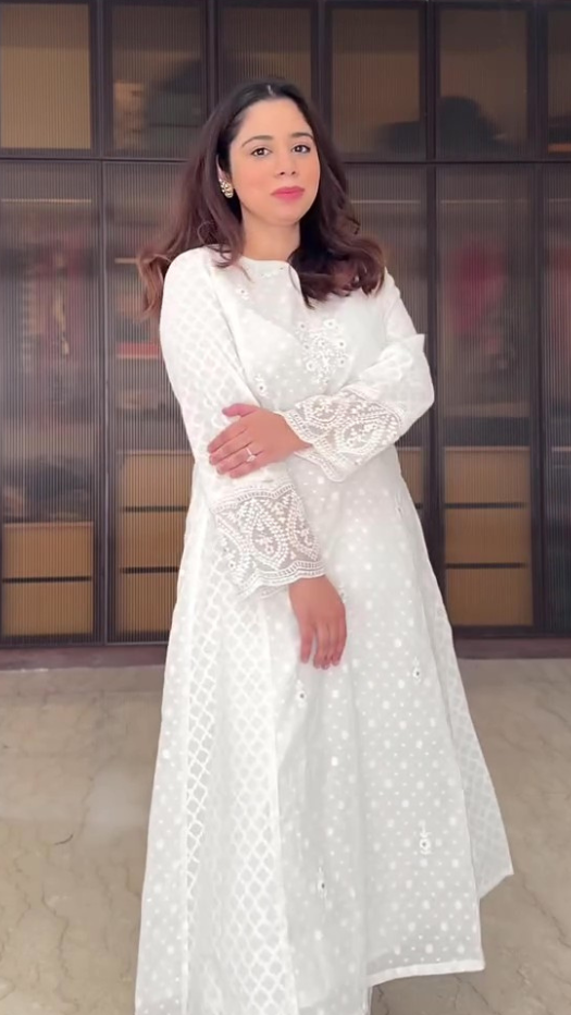 Tarini Bhatia in GULNAAR WHITE JACQUARD EMBROIDERED HANDCRAFTED KURTA SET