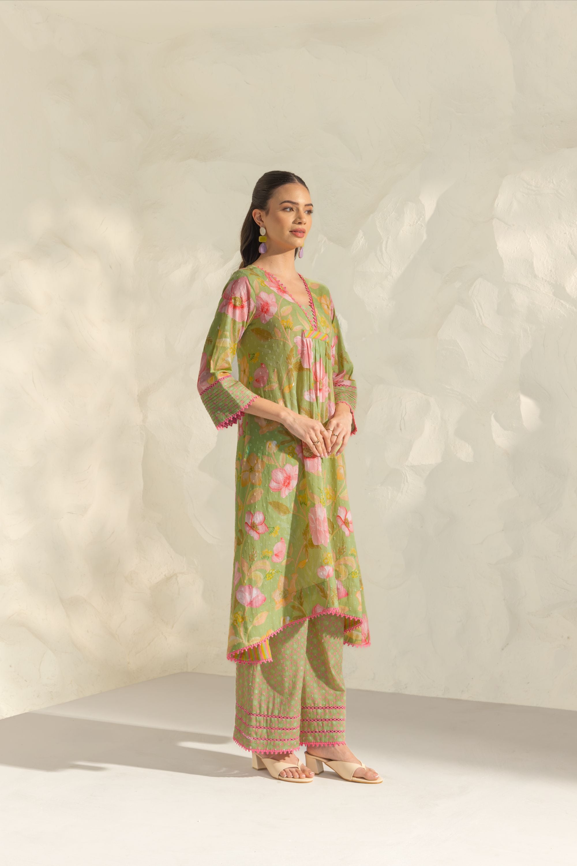 Ranya Green & Pink Handcrafted Floral Printed Cotton Dobby A-line Long Kurta Set