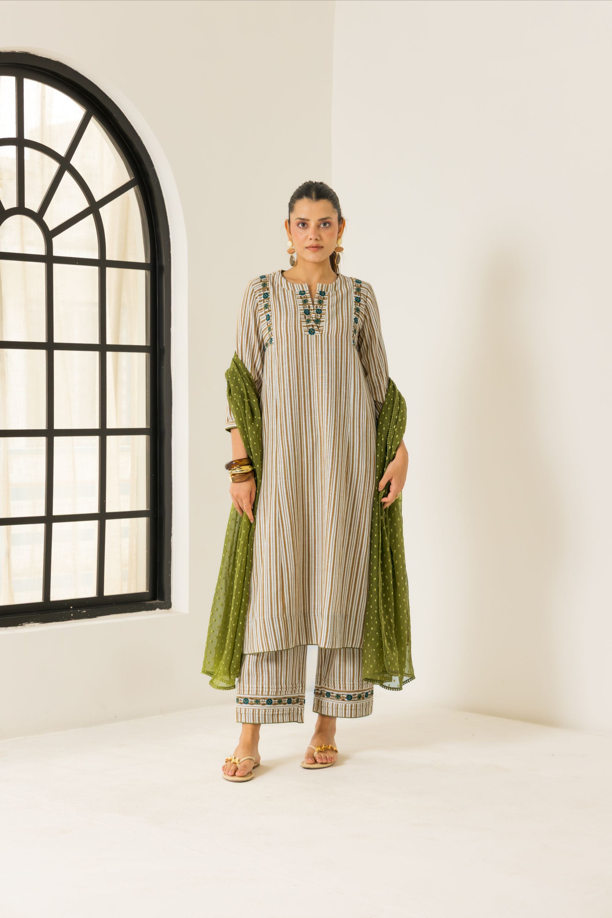 Aaliyah Ivory & Mustard Embroidered Yarn Dyed Cotton Handcrafted Kurta Set