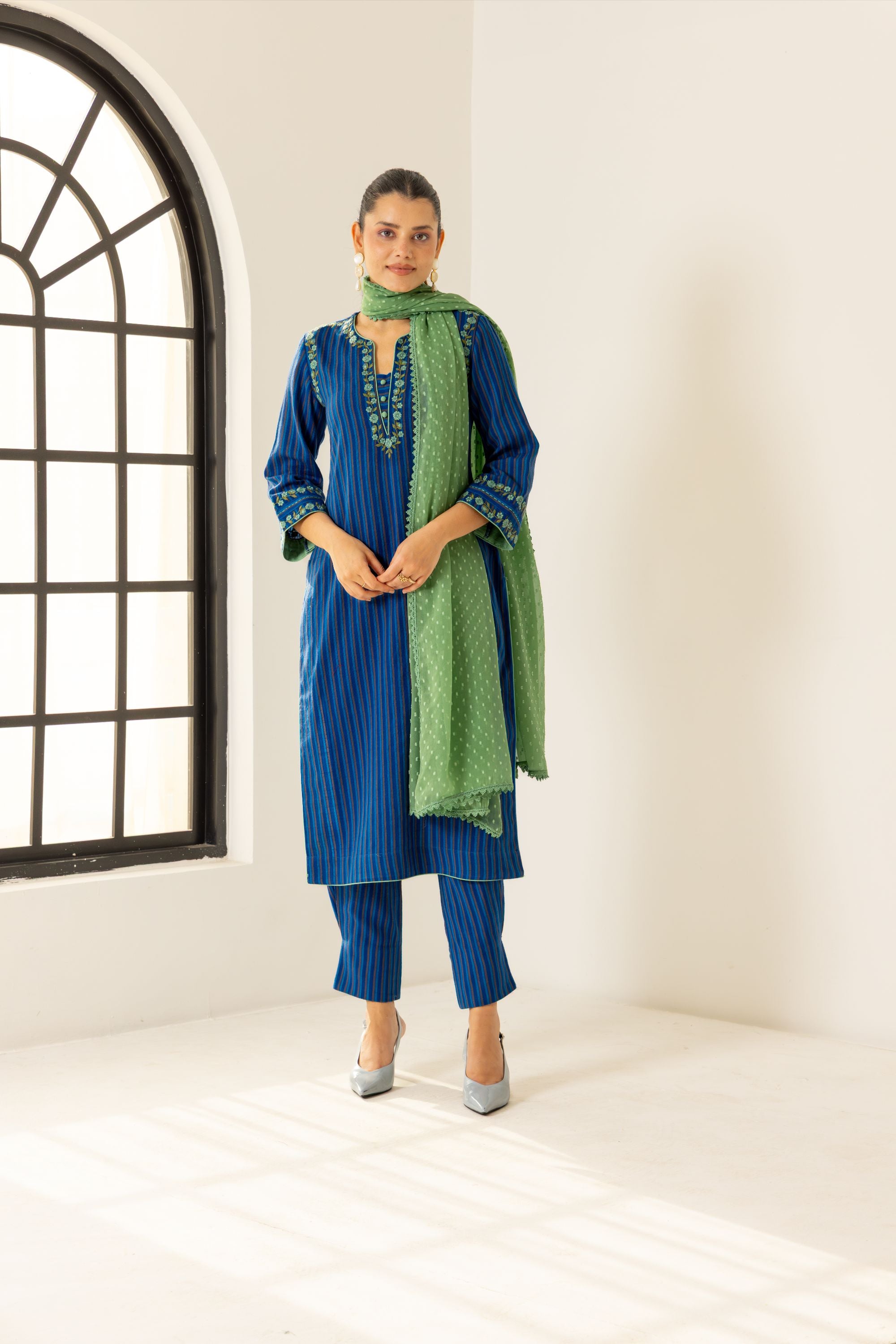 Nyra Blue Embroidered Yarn Dyed Handcrafted Kurta Set