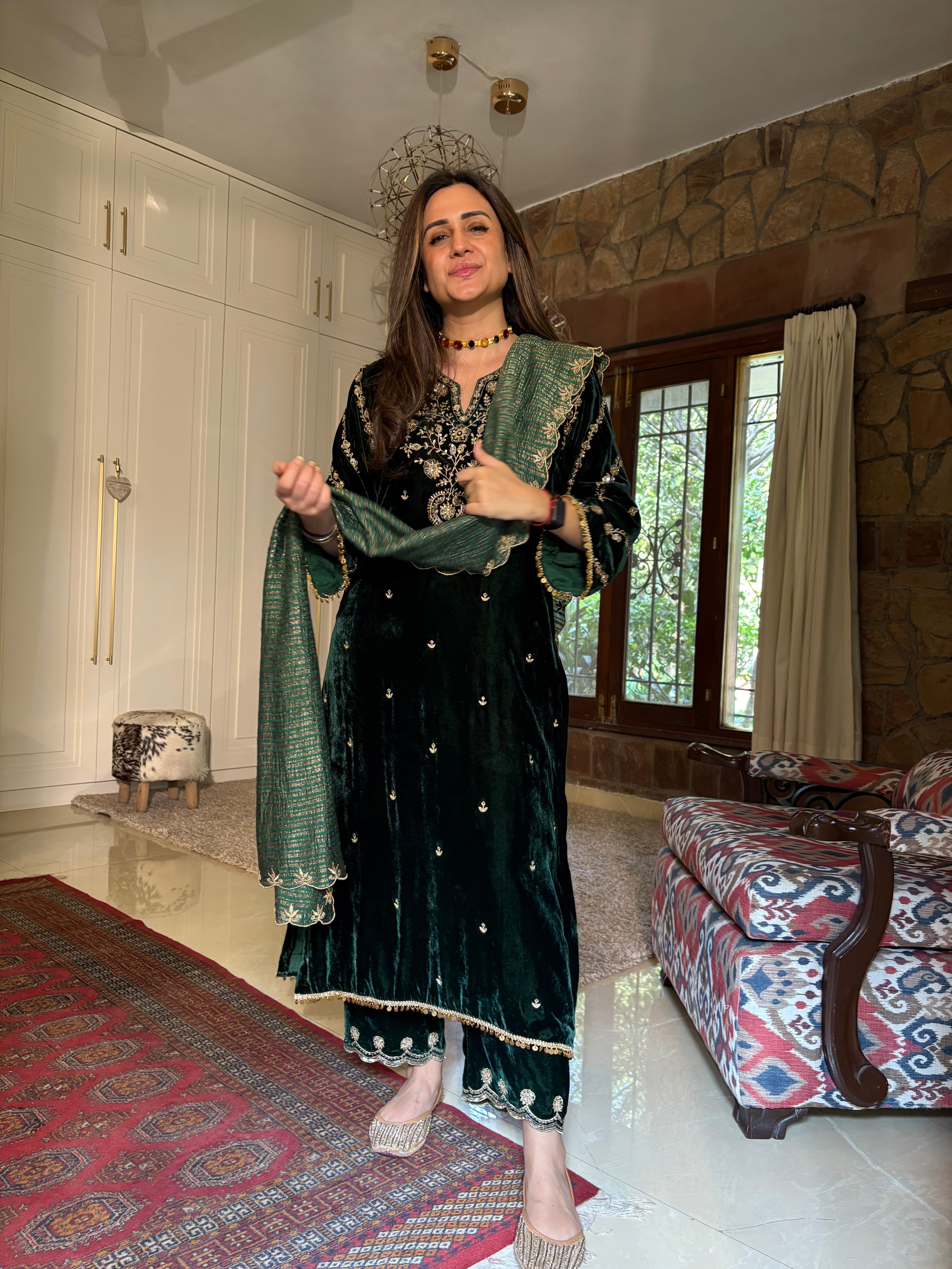 Mitali Wadhwa in Nayab Forest Green Embroidered Silk Velvet Handcrafted Kurta Set