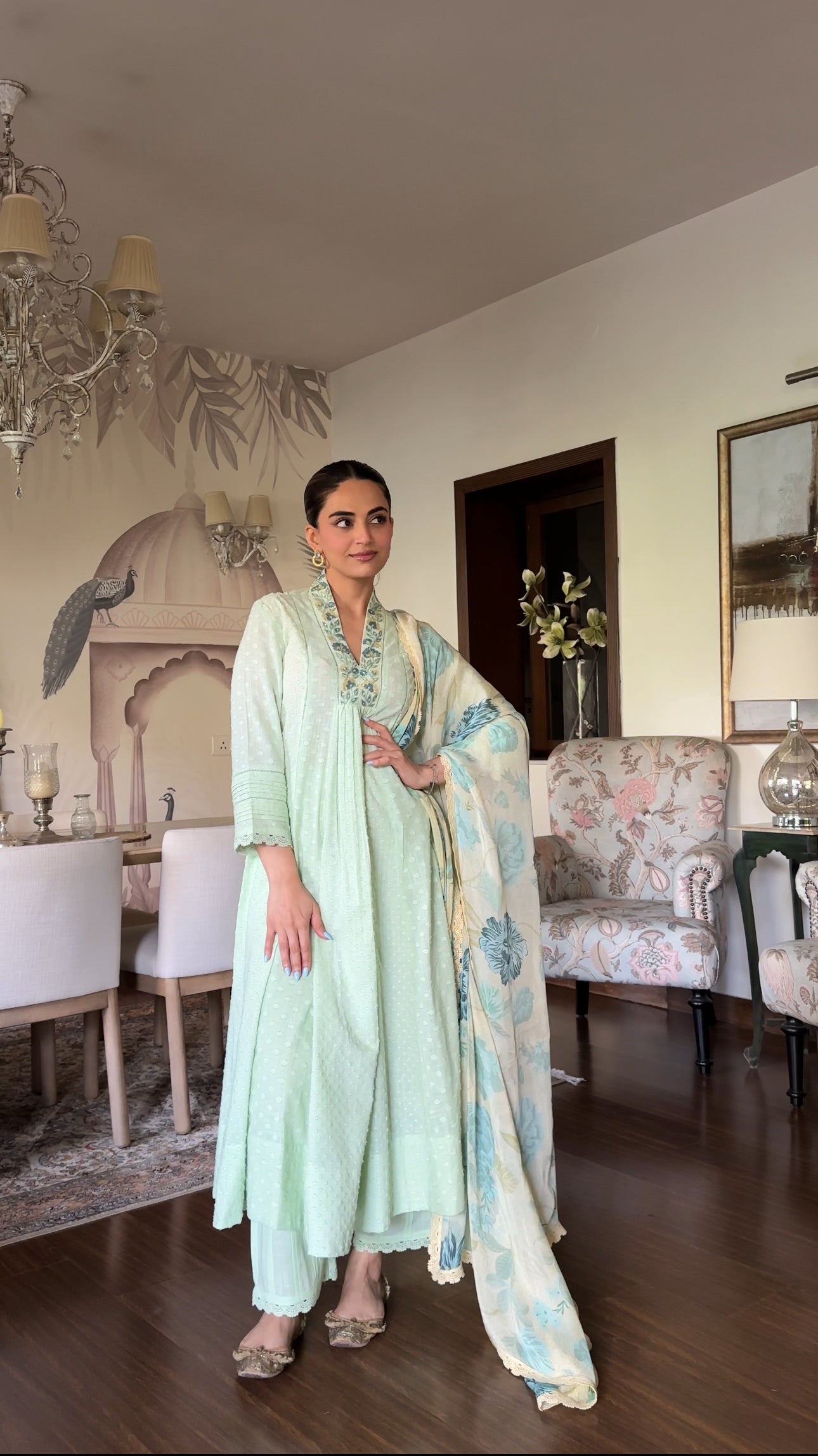 MEHAK BAKSHI IN SUMANA GREEN COTTON SLUB JACQUARD KURTA SET