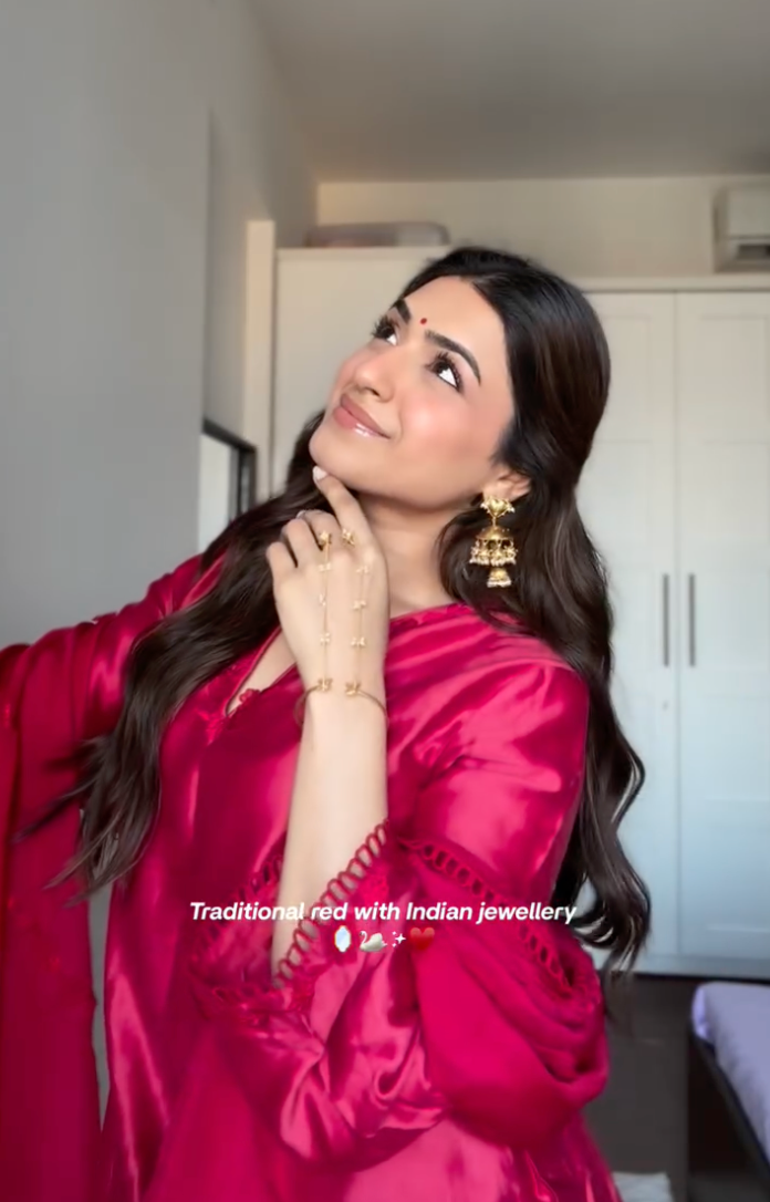 VEDIKA MEHTA IN INAYA PLUM SILK CHANDERI A-LINE SHORT HANDCRAFTED KURTA SET