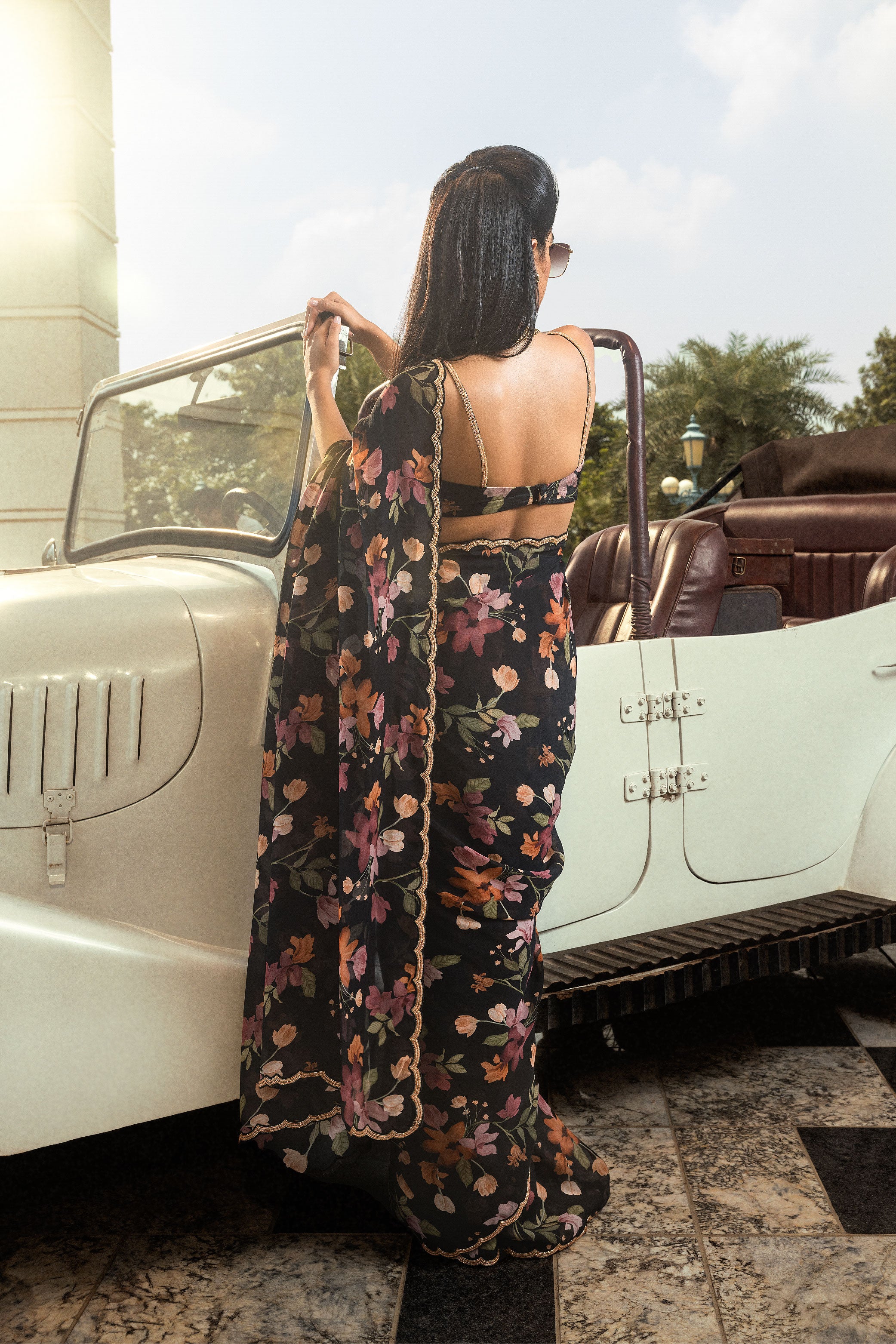 AMAIRA BLACK FLORAL PRINTED HANDCRAFTED ORGANZA SAREE